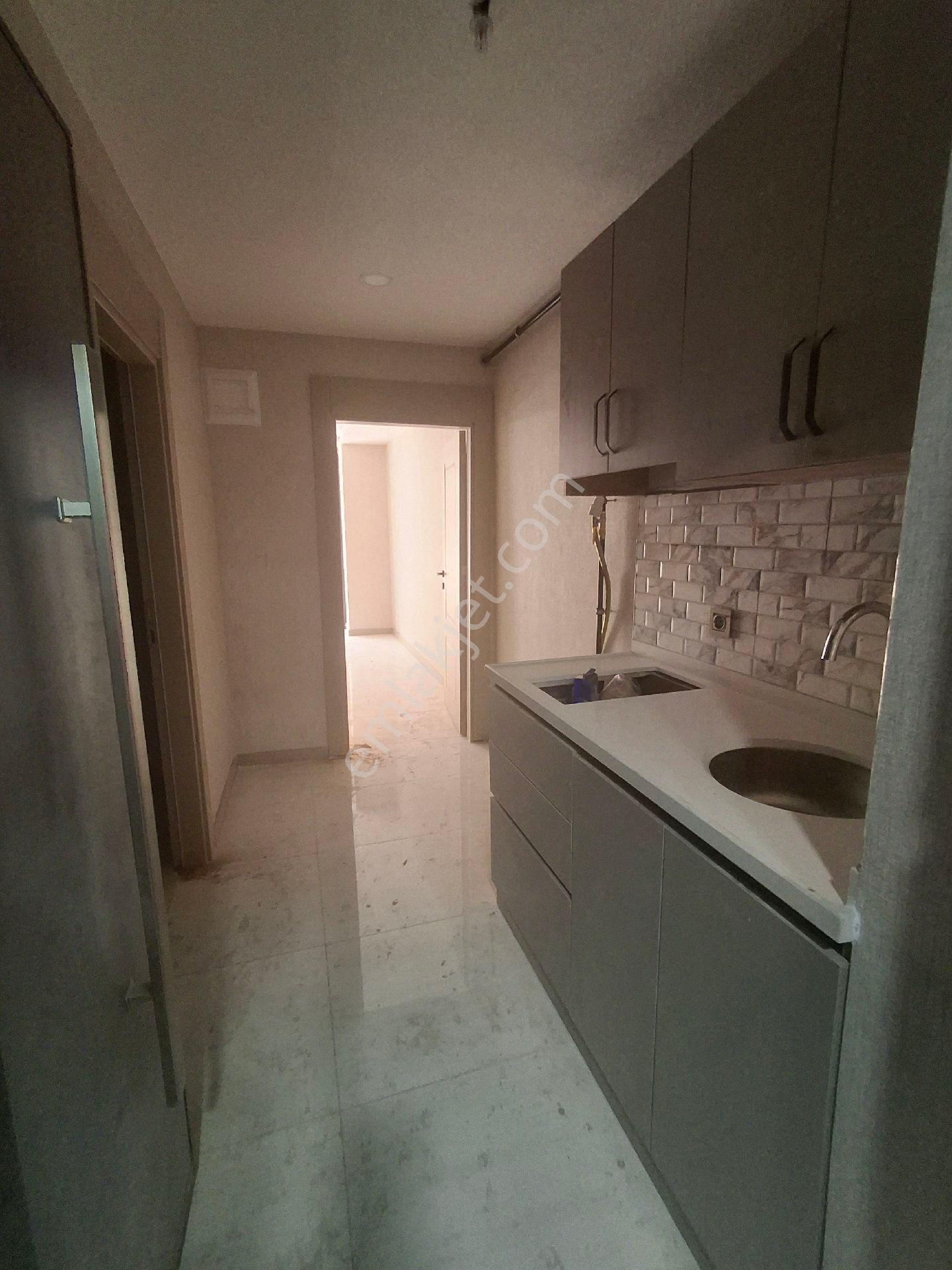 Aksaray Muhsin Çelebi Mah Zafer Okulu Karşısı 1+0 Sıfır Kiralık Ofis - Görsel 6
