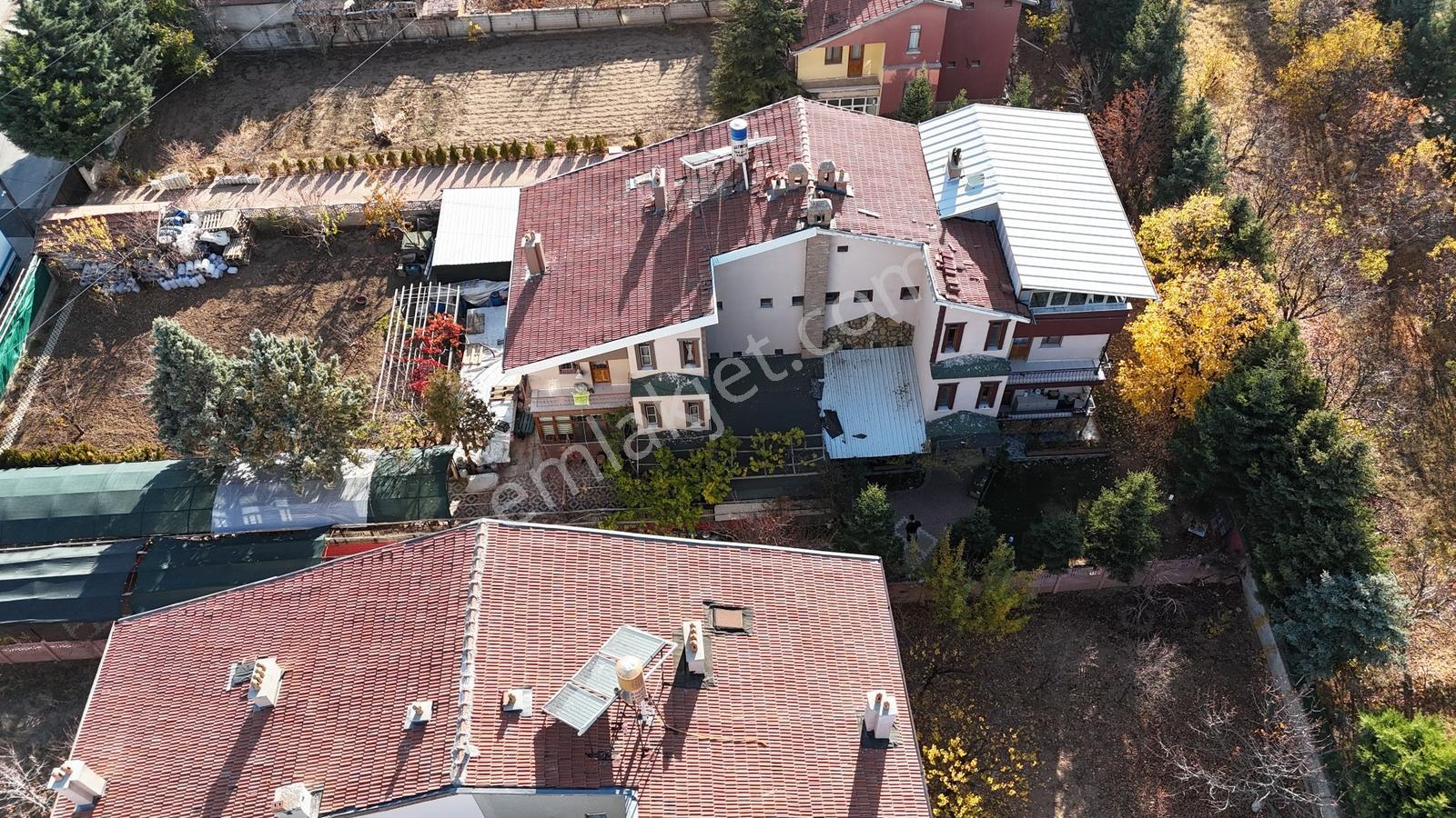Talha Tozduman'dan Kozağaçda Tripleks 220 M2 Bahçeli Ev - Görsel 13