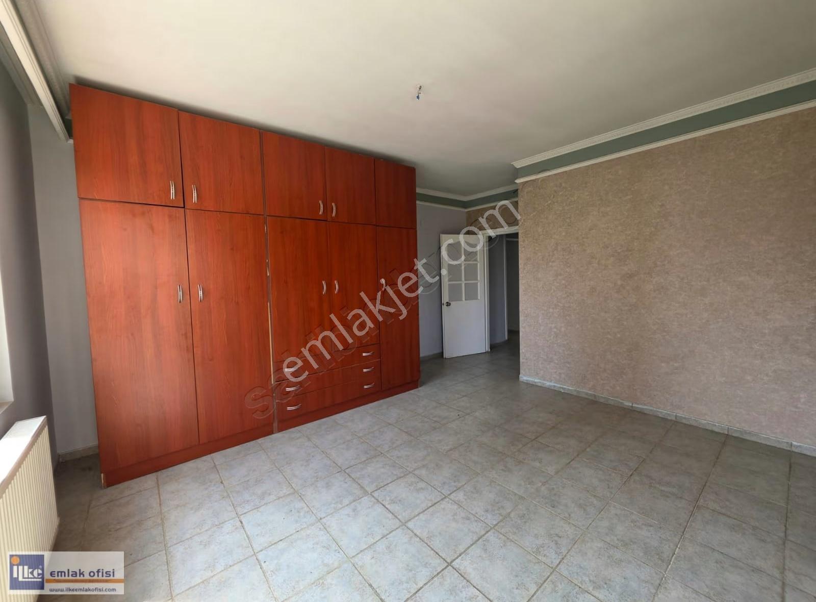 İlke'den Yenişehir Menteş Mah'de Günar Sitesinde Kiralık 3+1... - Görsel 4