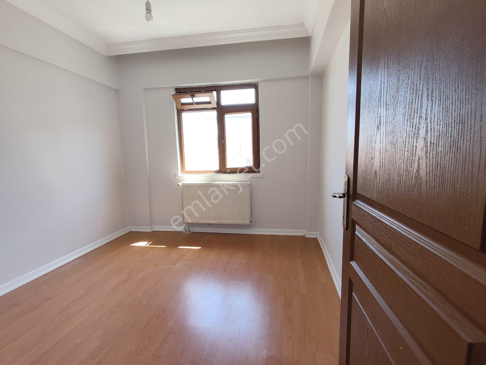 Yılmaz Gayrımenkul'den 3+1 Buhara Caddesi Alt Sokagı Son Kat Köşe Başı Satılık Daire - Görsel 33