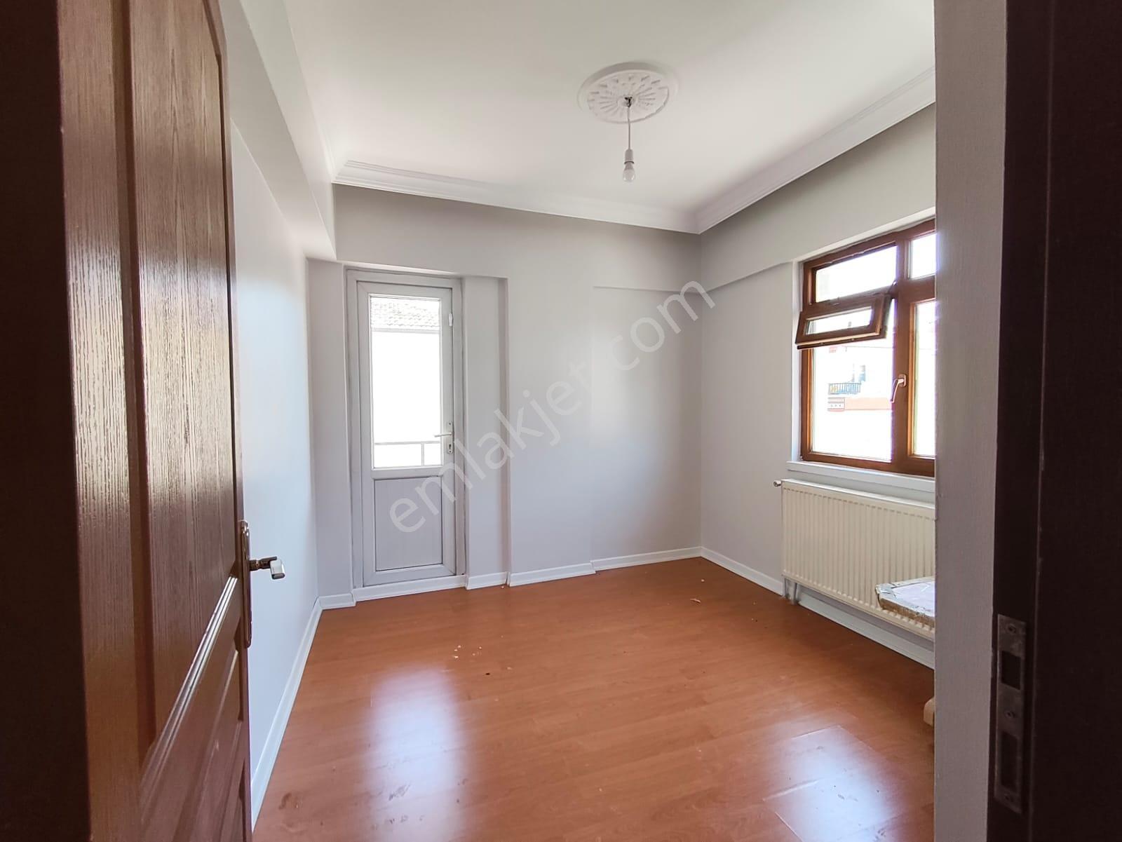 Yılmaz Gayrımenkul'den 3+1 Buhara Caddesi Alt Sokagı Son Kat Köşe Başı Satılık Daire - Görsel 7