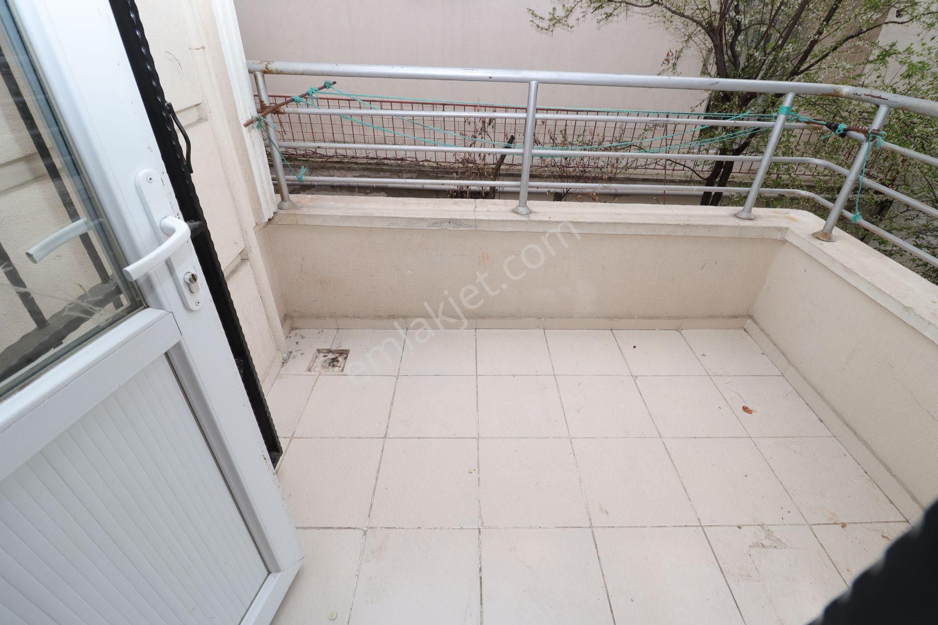 Akif'ten Selçuklu'da 2+1 G/d/k Üç Cepheli Ara Kat Kiralık Daire - Görsel 6