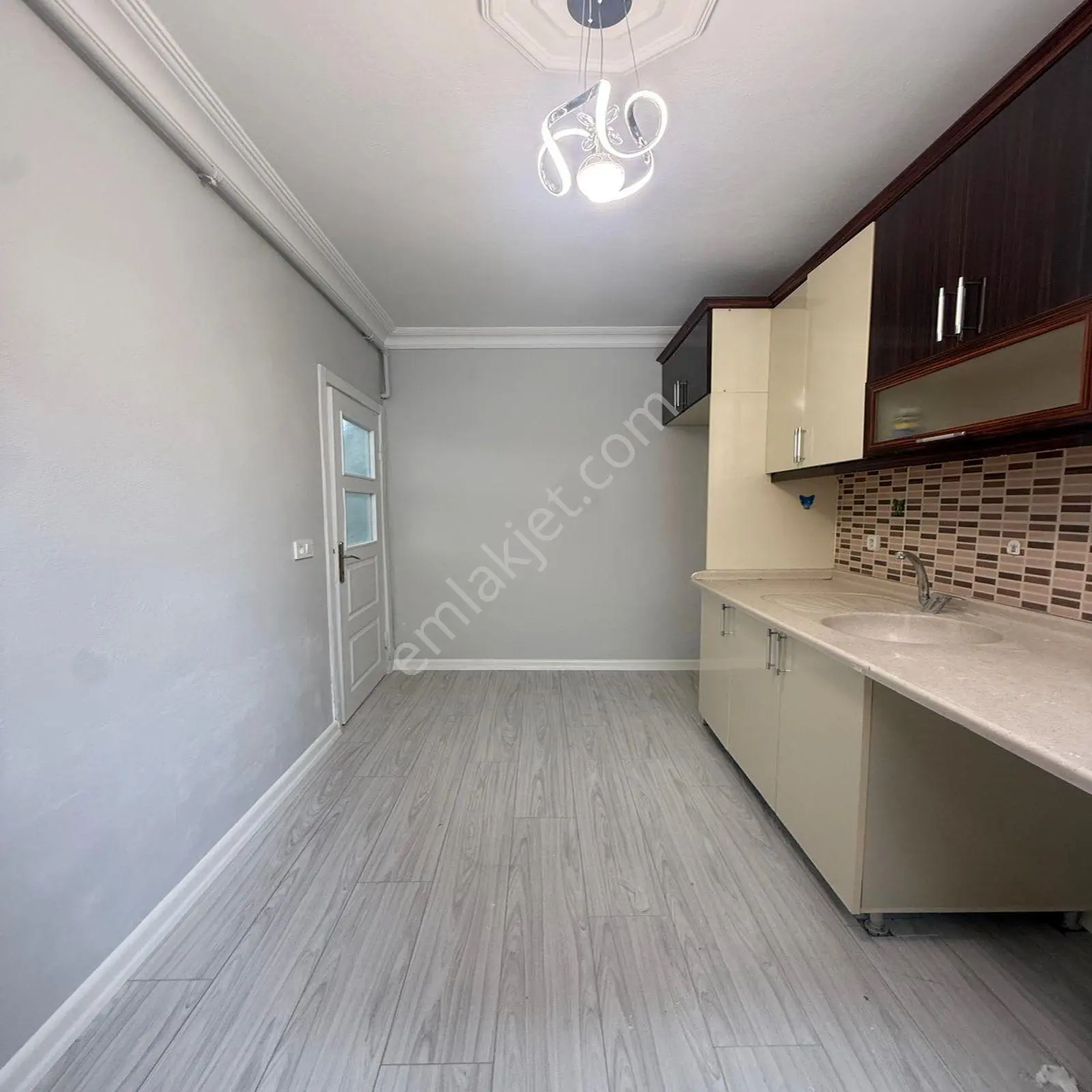 Esenyurt Necip Fazıl K. Mah Kiralık Daire 15.000 Tl - Görsel 3