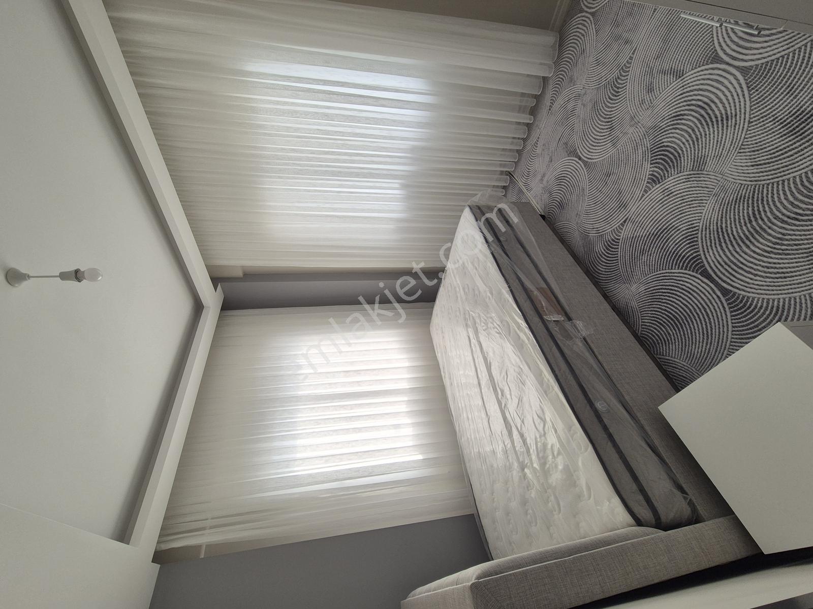 Gültepe'de 1+1 Full Ve Sıfır Eşyalı Az Katlı Cadde Üzeri Kiralık - Görsel 9