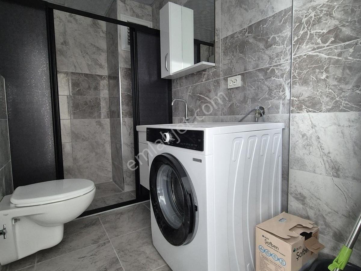 Gültepe'de 1+1 Full Ve Sıfır Eşyalı Az Katlı Cadde Üzeri Kiralık - Görsel 11