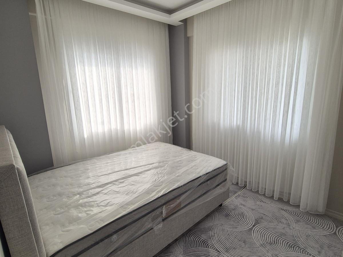 Gültepe'de 1+1 Full Ve Sıfır Eşyalı Az Katlı Cadde Üzeri Kiralık - Görsel 9