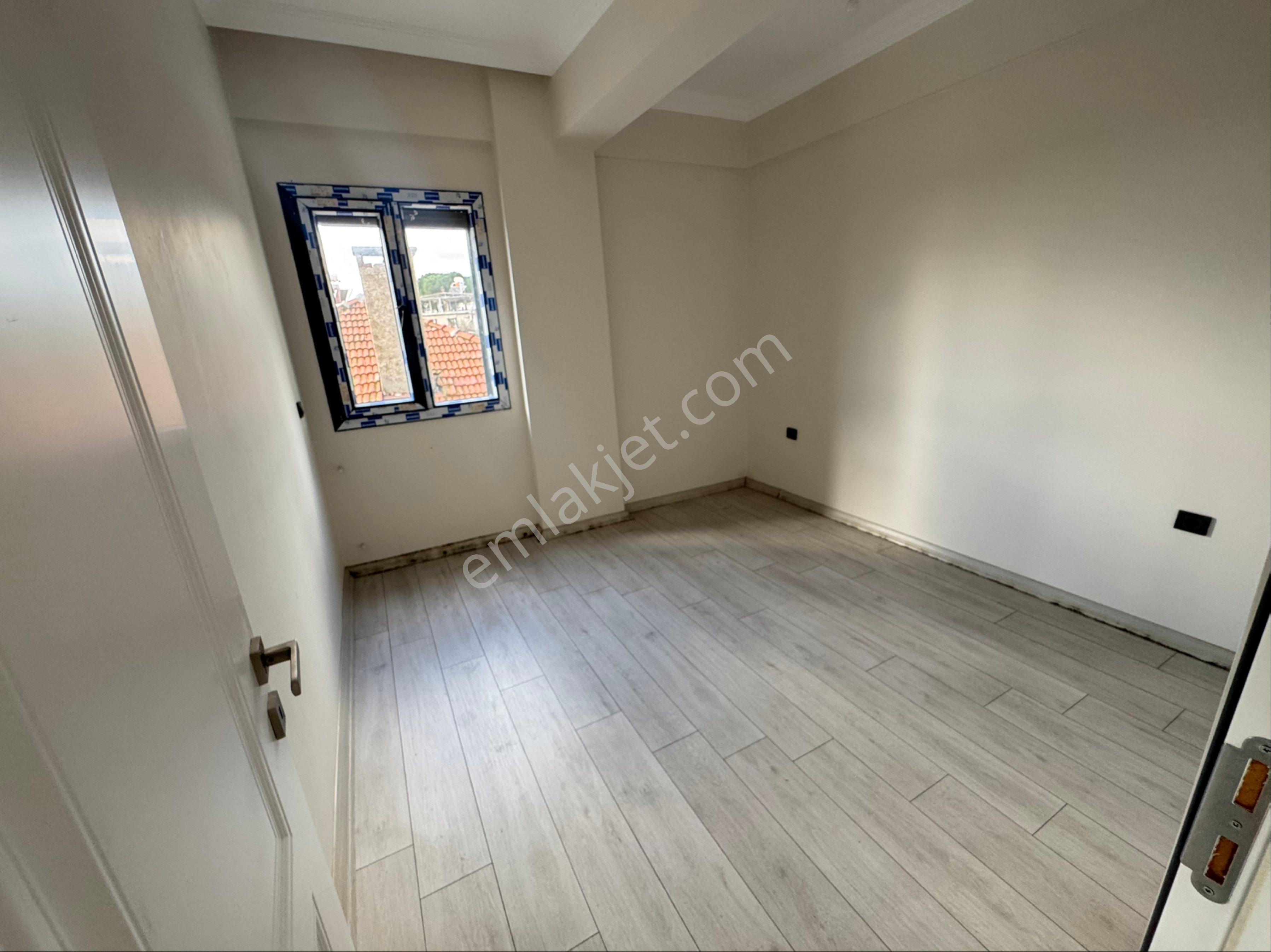 İzmir Menderes Gümüldür’de, Merkezi Konumda Satılık 2+1 Ferah Daire - Görsel 13