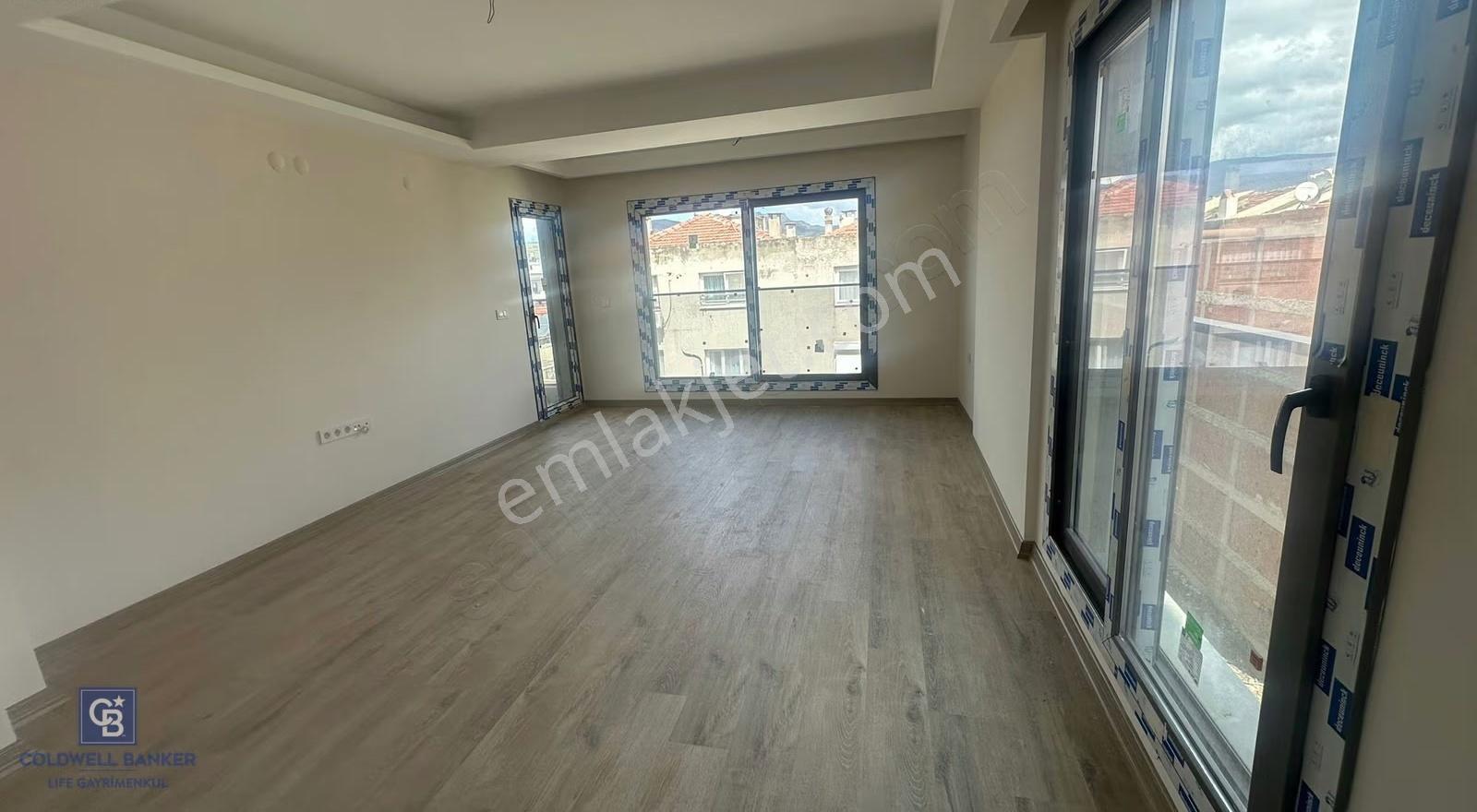Bahriye Üçok , Lunapark Karşısı Kiralık Sıfır 2+1 Daire - Görsel 18