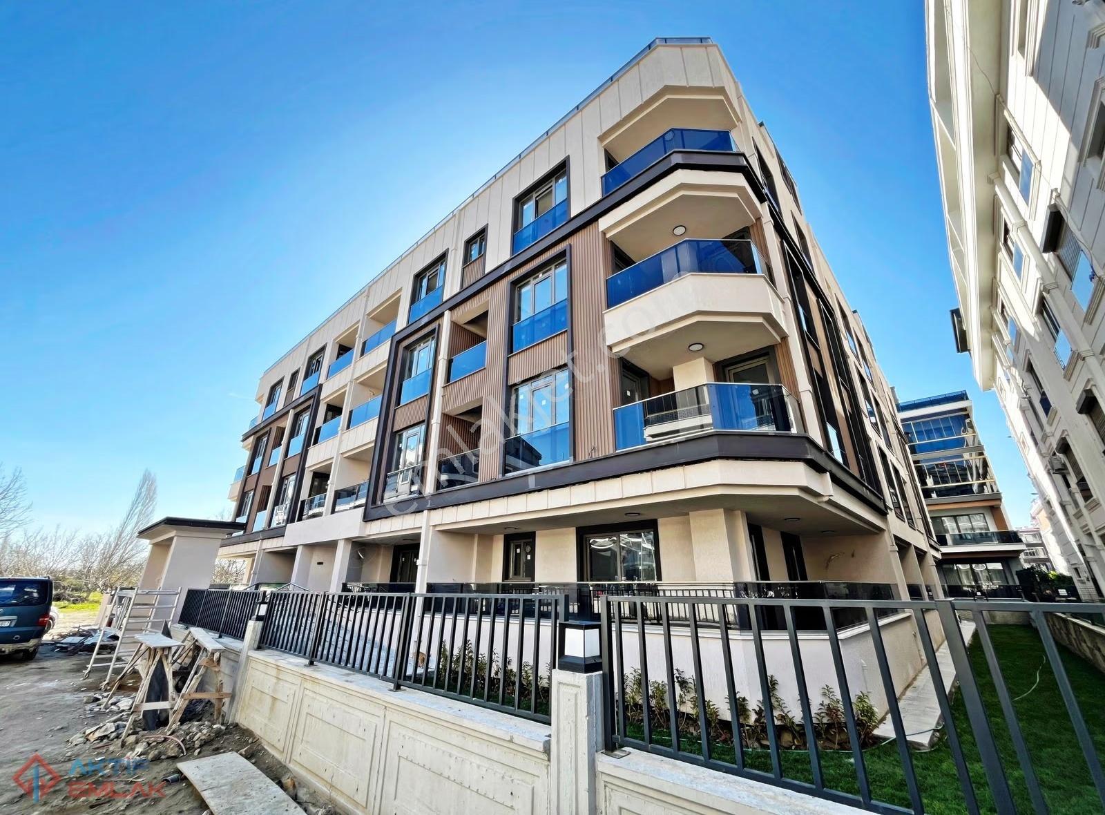 Aktiften Altınkumda Zerafetine Bayılacağınız Köşe Konum Yerden Isıtmalı Giyinme Odalı 2+1dublex