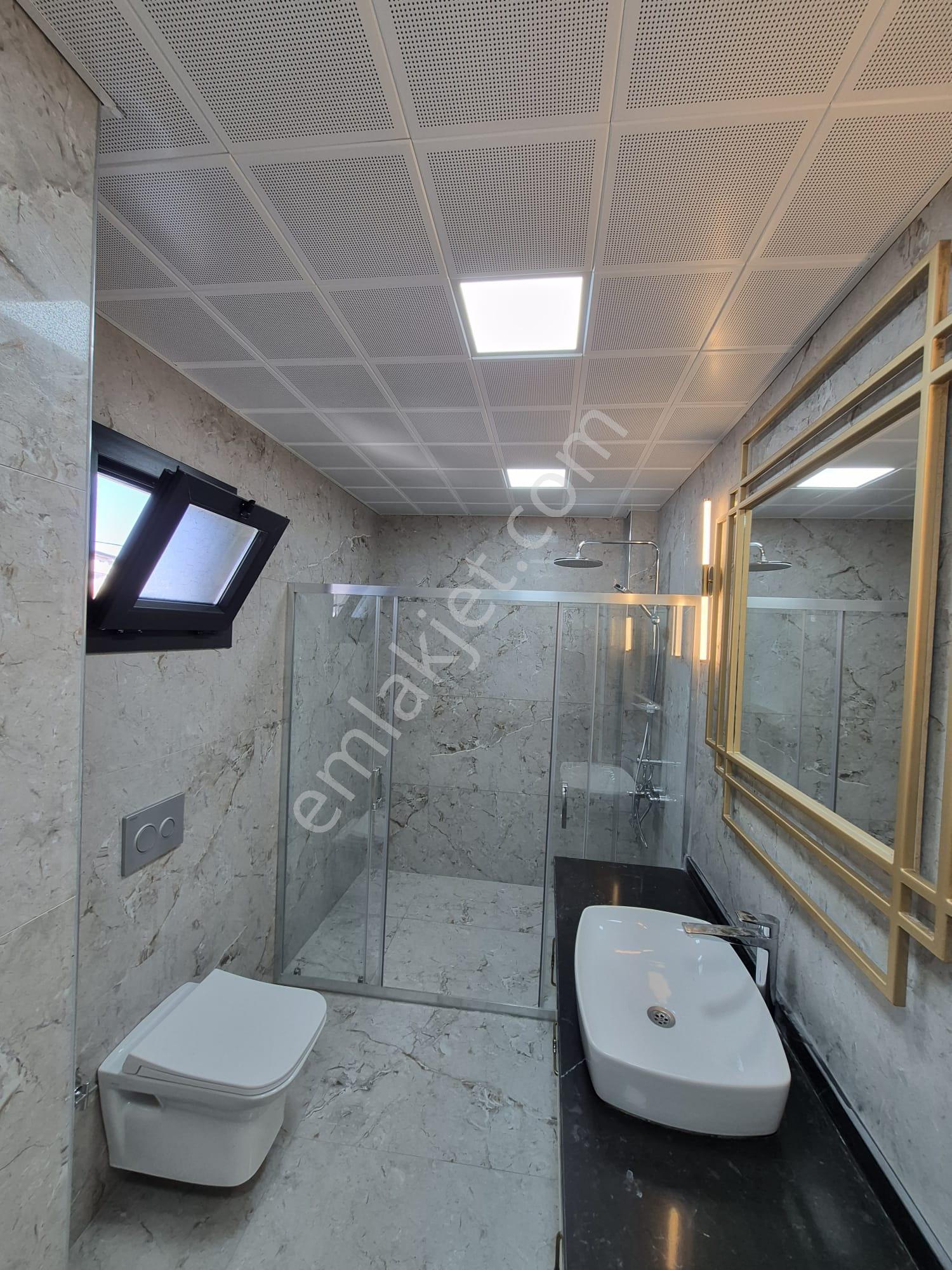 4+1 Çınarlı Tripleks Sıfır Villa 3balkon Havuz 200m2 Otopark 300m Arsa Teras G.oda 2banyo Barbekü - Görsel 23