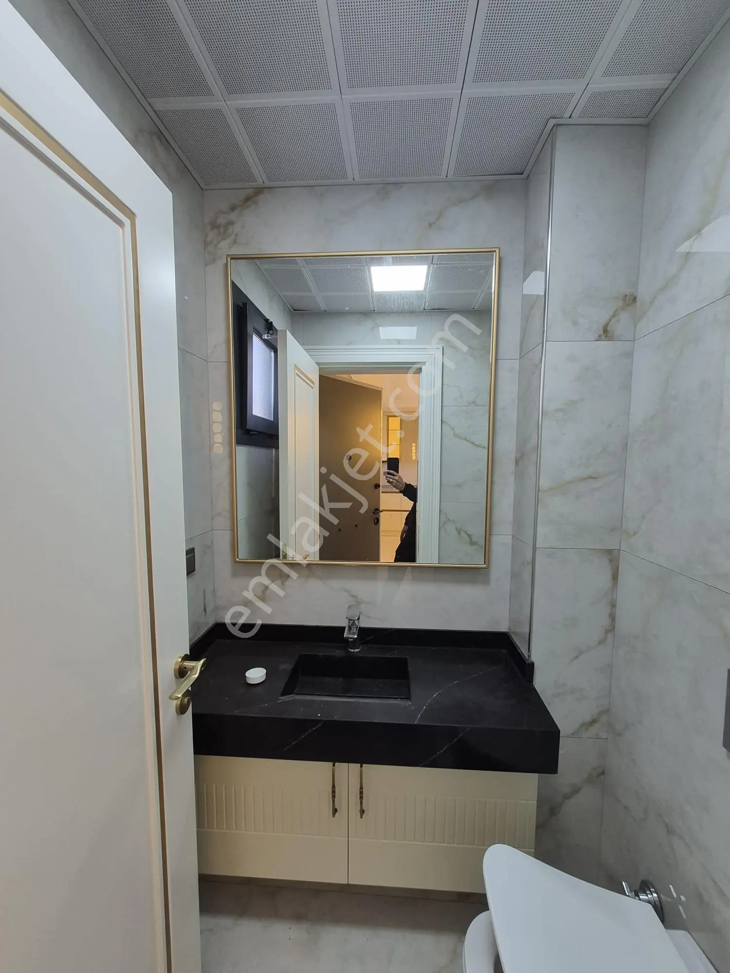 4+1 Çınarlı Tripleks Sıfır Villa 3balkon Havuz 200m2 Otopark 300m Arsa Teras G.oda 2banyo Barbekü - Görsel 4