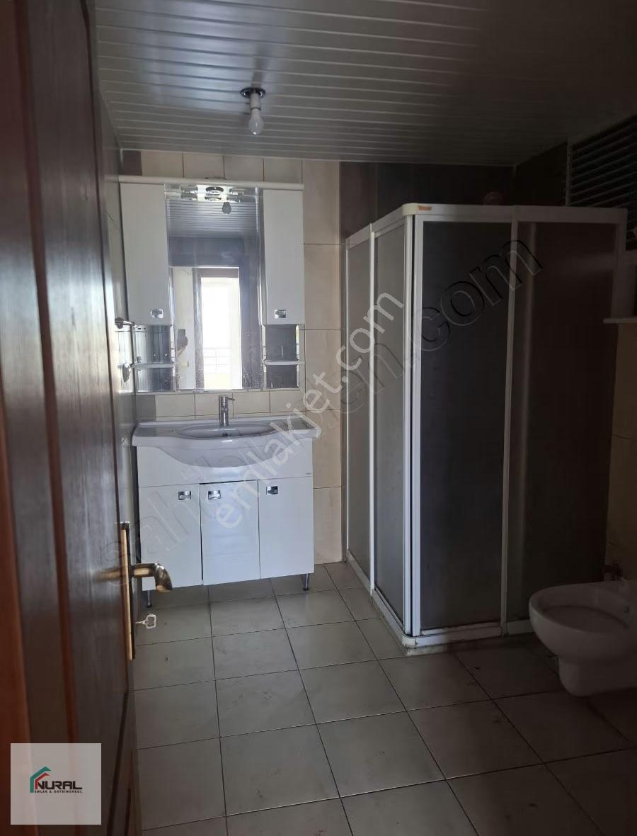 Forum Civarında Geniş,ebeveyn Banyolu Satılık Daire - Görsel 27