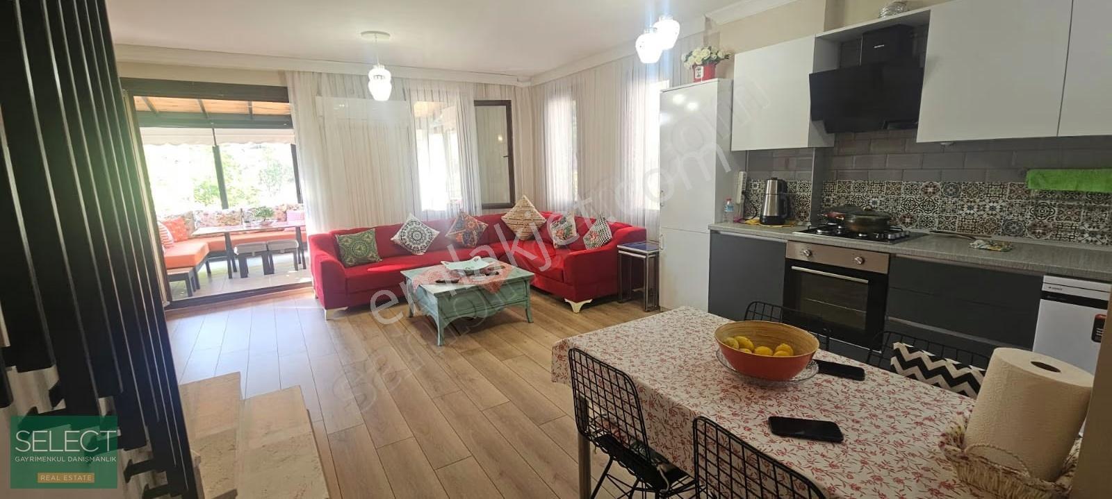 Marmaris Hisarönü'nde Doğa Manzaralı, 3+1 İkiz Villa - Görsel 24