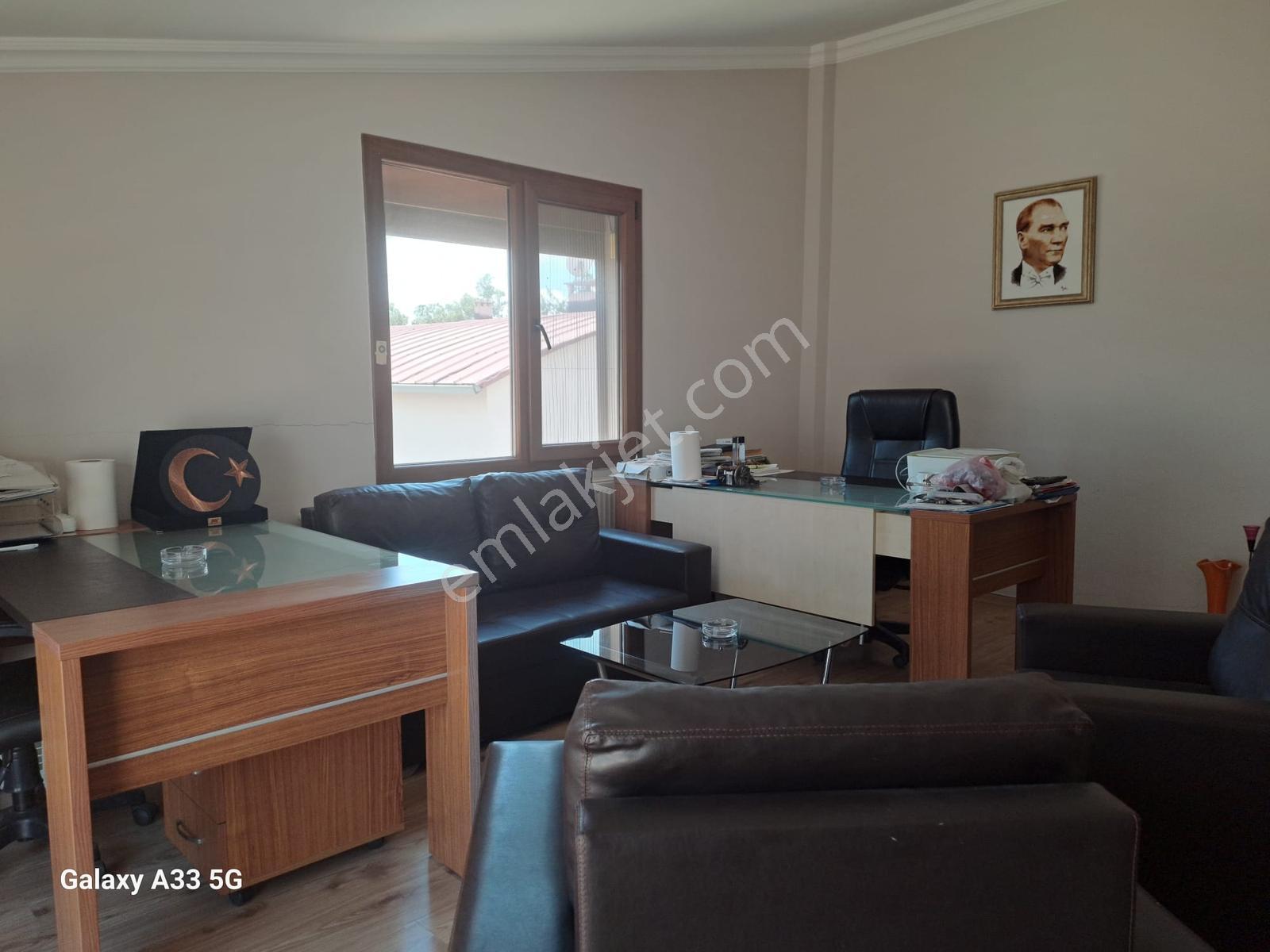 Yalı Mahallesi Ramada Karşısında | Deniz Ve Şehir Manzaralı 4+1 - Görsel 22