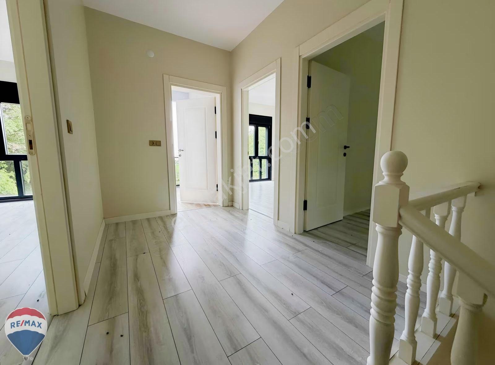 Remax Mavi'den Söğütlü Kurudil'de Dubleks Villa - Görsel 3