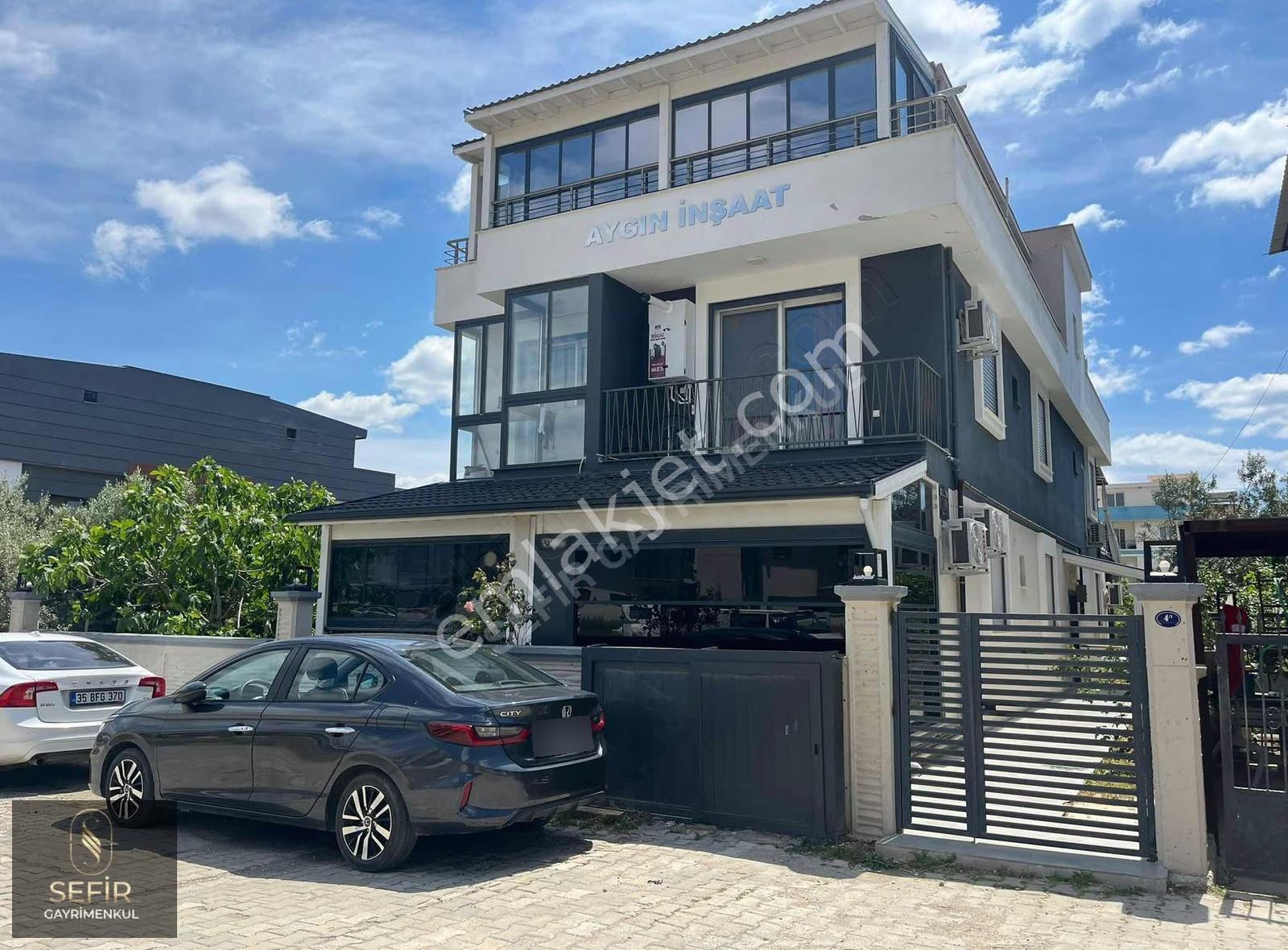 Çolakibrahimbey Mahallesinde Bahçe Nizam Kış Bahçeli 65 M2 1+1