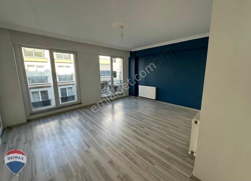 Remax Rıdvan Gedik Söğütlü Sitesinde 85 M2 / 2+1 Satılık Daire - Görsel 14
