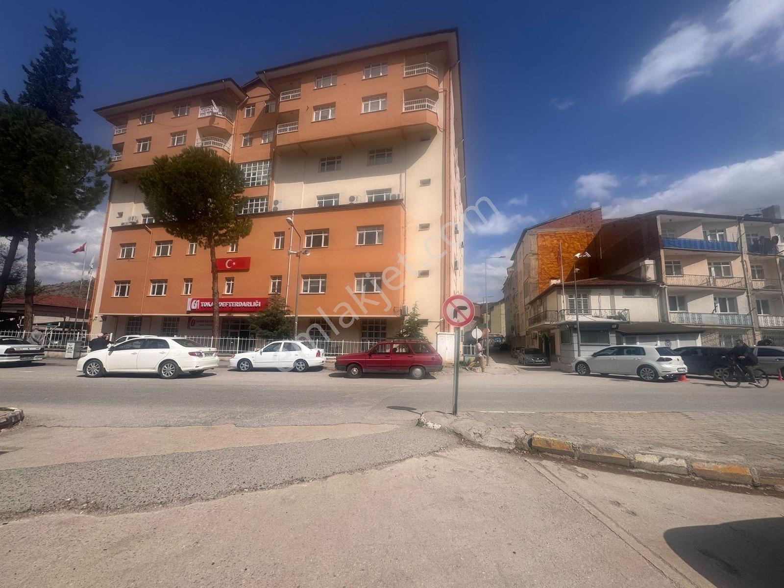 Maliye Arkasında 166m2 Bahçeli 2ayrı 2+1daireli Satılık Müstakil - Görsel 12