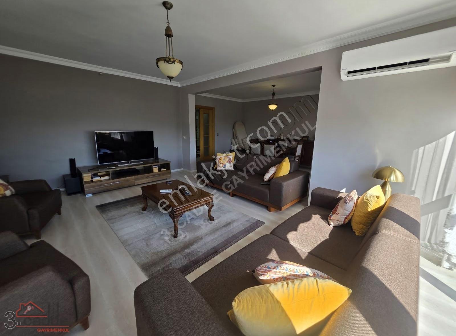 Bahçeşehir Merkezde, Kc Blokları'nda Kiralık 3.5+1 Daire - Görsel 11