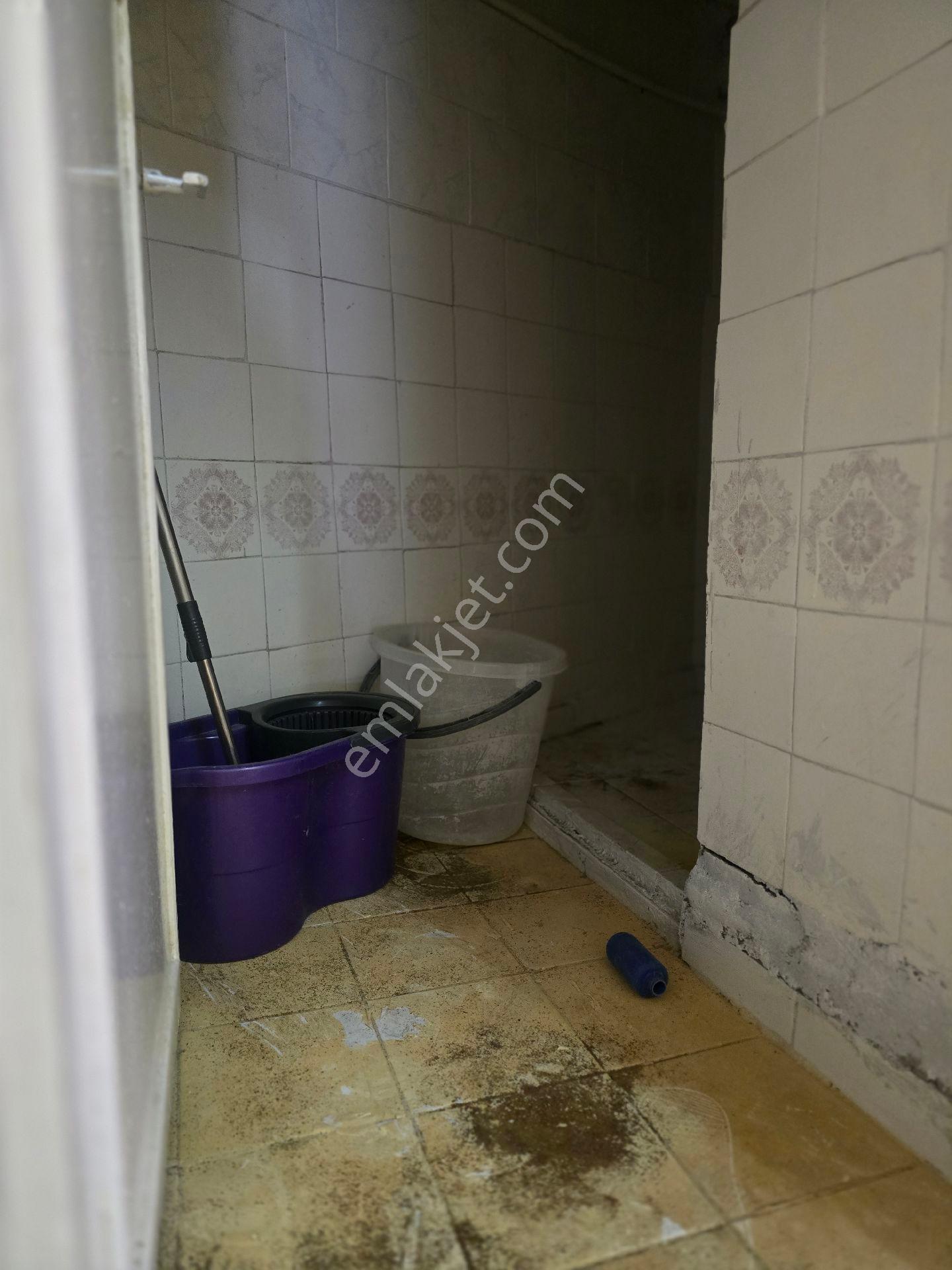 Niğde Bor Harım Mahallesinde Satılık 2 Katlı Müstakil Ev - Görsel 8