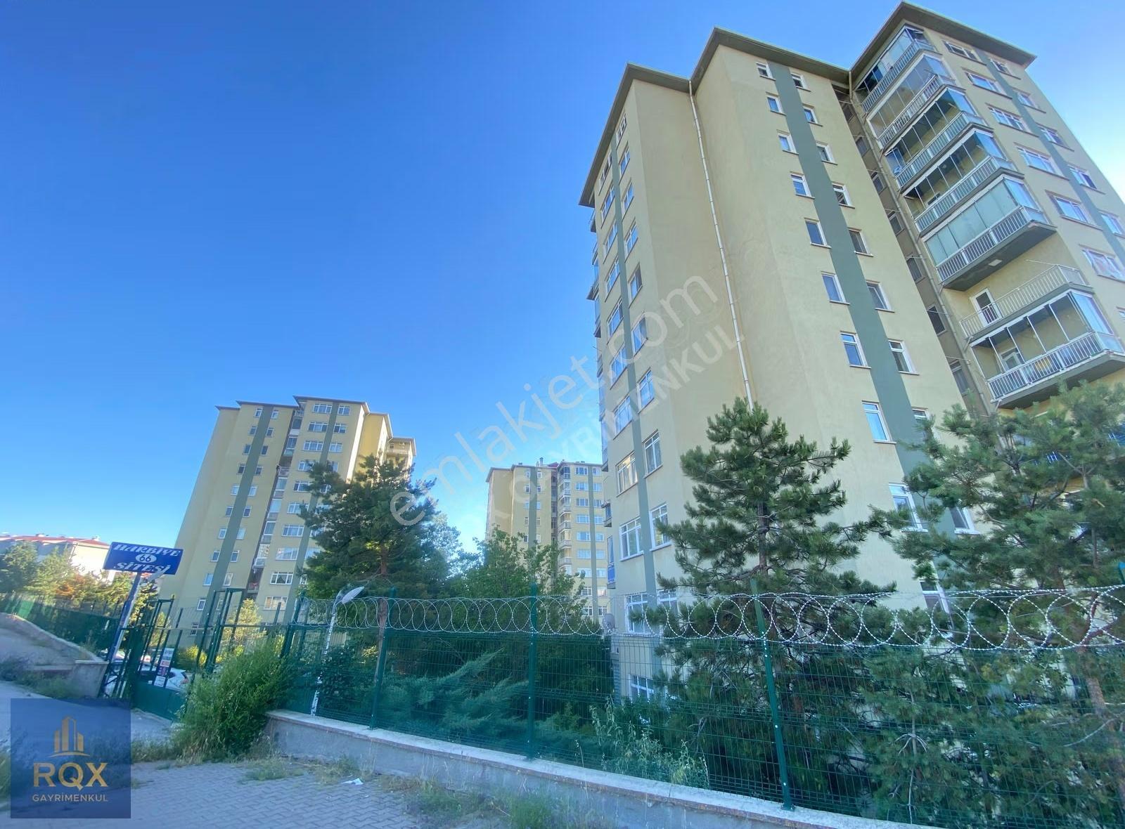 Meydan Avm Yanında Site İçi Panoramik Manzaralı Yapılı 3+1 - Görsel 20