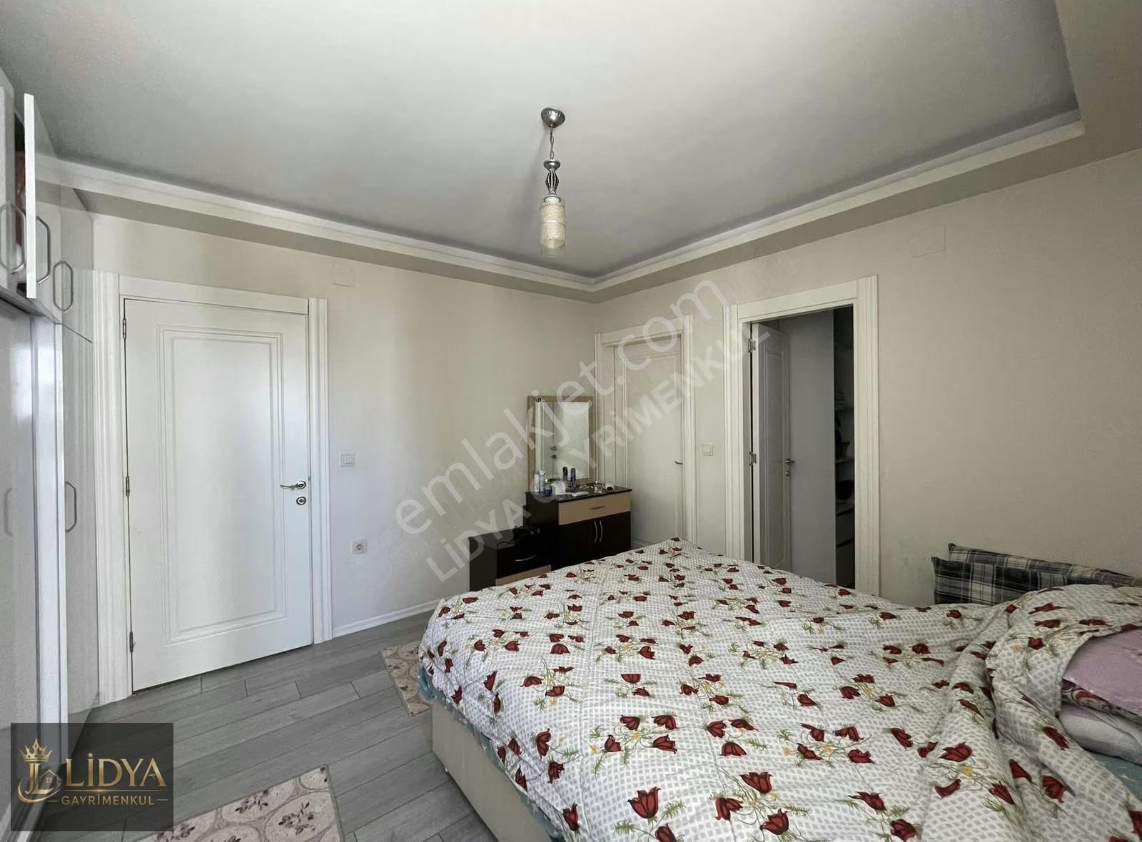 Türbe Caddesi Satılık Ultra Geniş Bağımsız Mutfak 3+1 Daire - Görsel 11