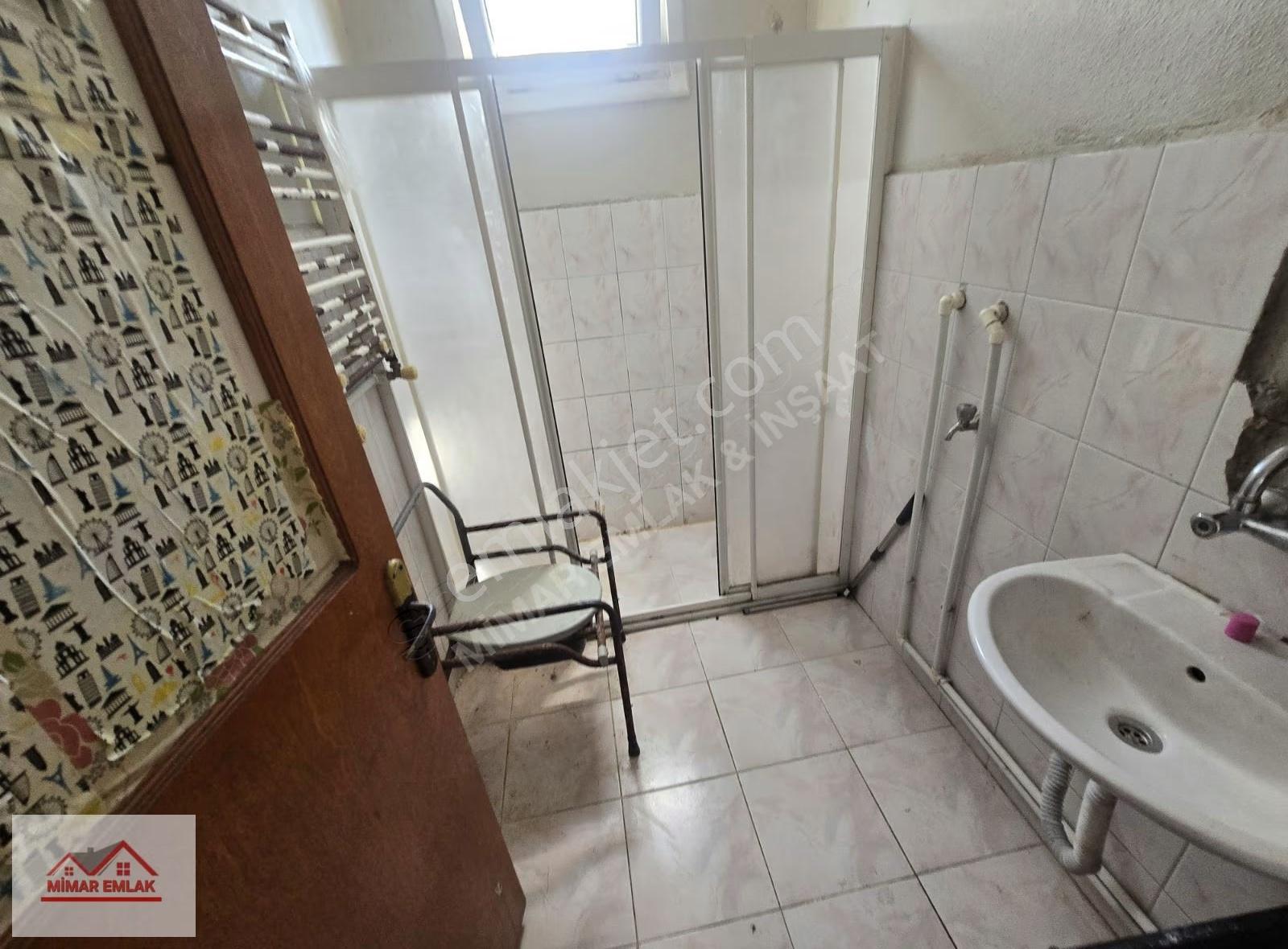 Mimar Emlak'tan Atatürk Mah. Kiralık 1+1 Yüksek Giriş - Görsel 15