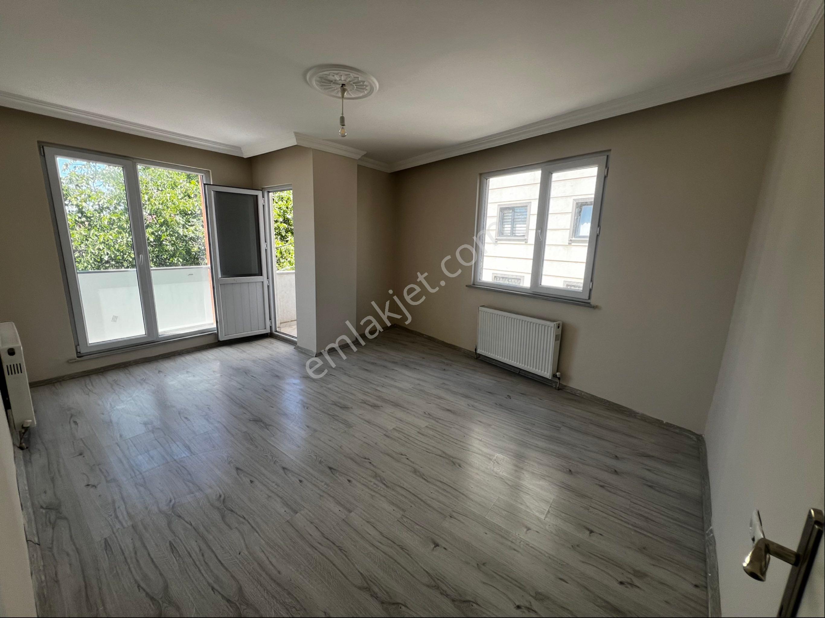 Mevlana Mh Adalet Sarayına 200mt Kiralık 2+1 Asansörlü Arakat Daire