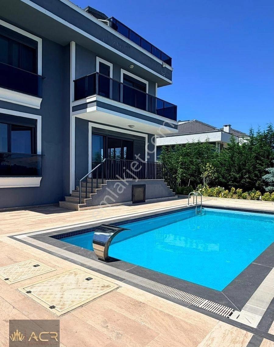Acr Gyd'den Şile Karacaköy Deniz Manzaralı Eşyalı Kiralık Villa