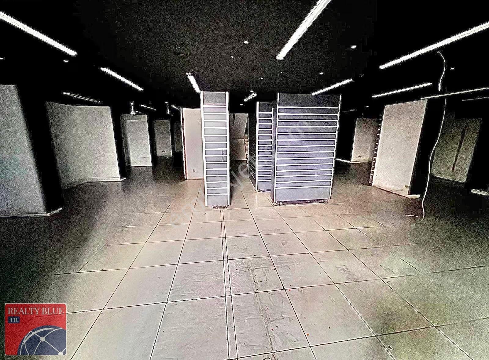 Sultanbeyli Fatih Bulvarında Köşe Konumda 350 M2 Net Dükkan,depo - Görsel 15