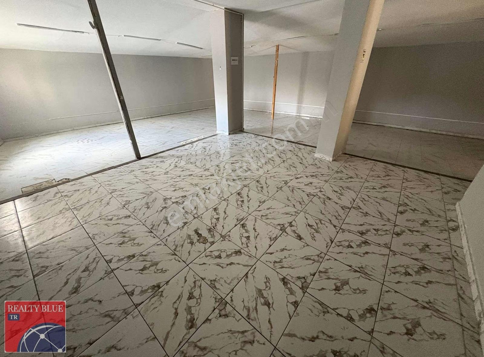 Sultanbeyli Cadde Üstünde Kiralık 270 M2 Dükkan - Görsel 7