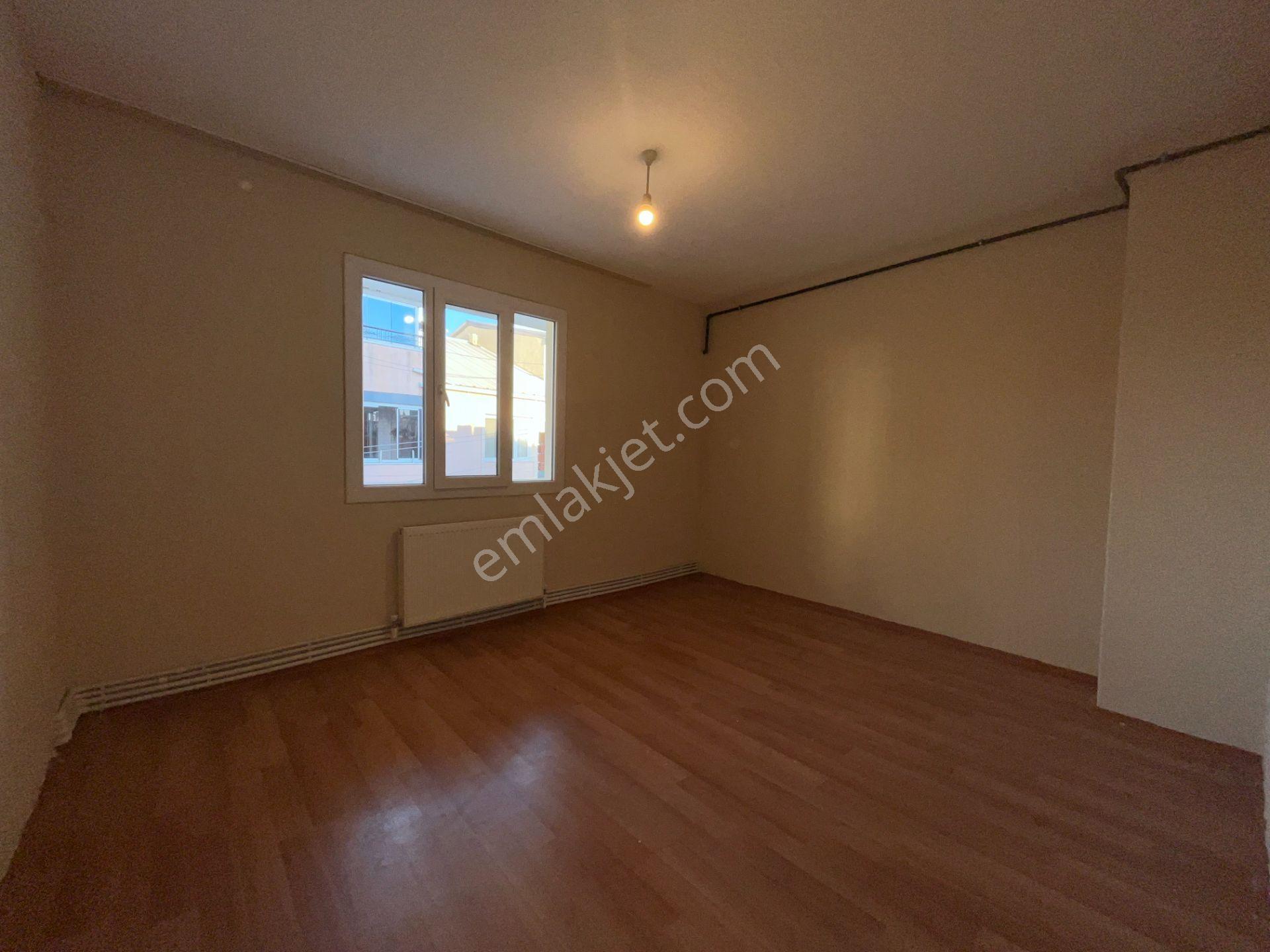 Gümüşpala Merkez'de Doğalgazlı Ve Ara Kat 3+1 Kiralık Daire - Görsel 8