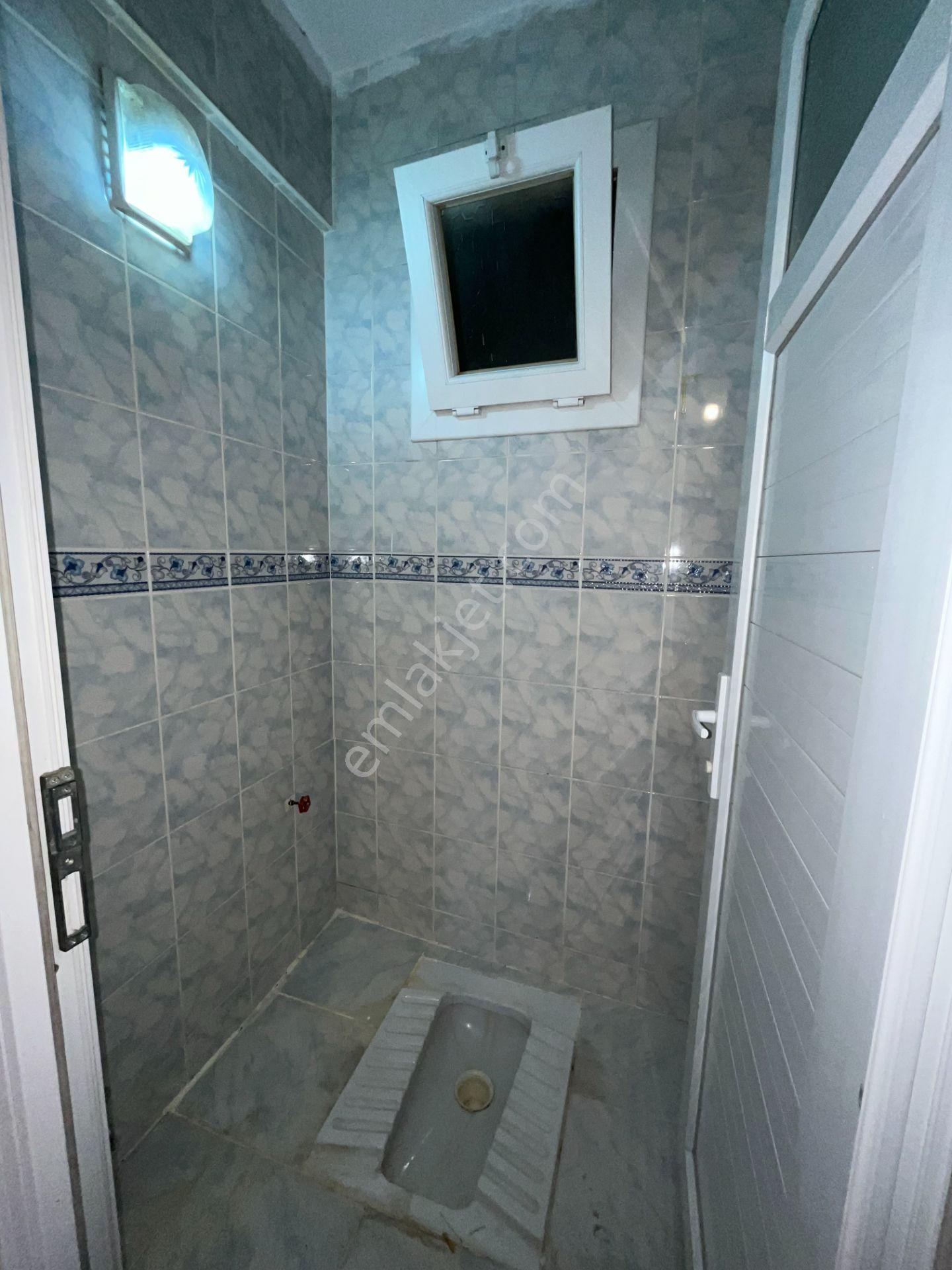 Gümüşpala Merkez'de Doğalgazlı Ve Ara Kat 3+1 Kiralık Daire - Görsel 24
