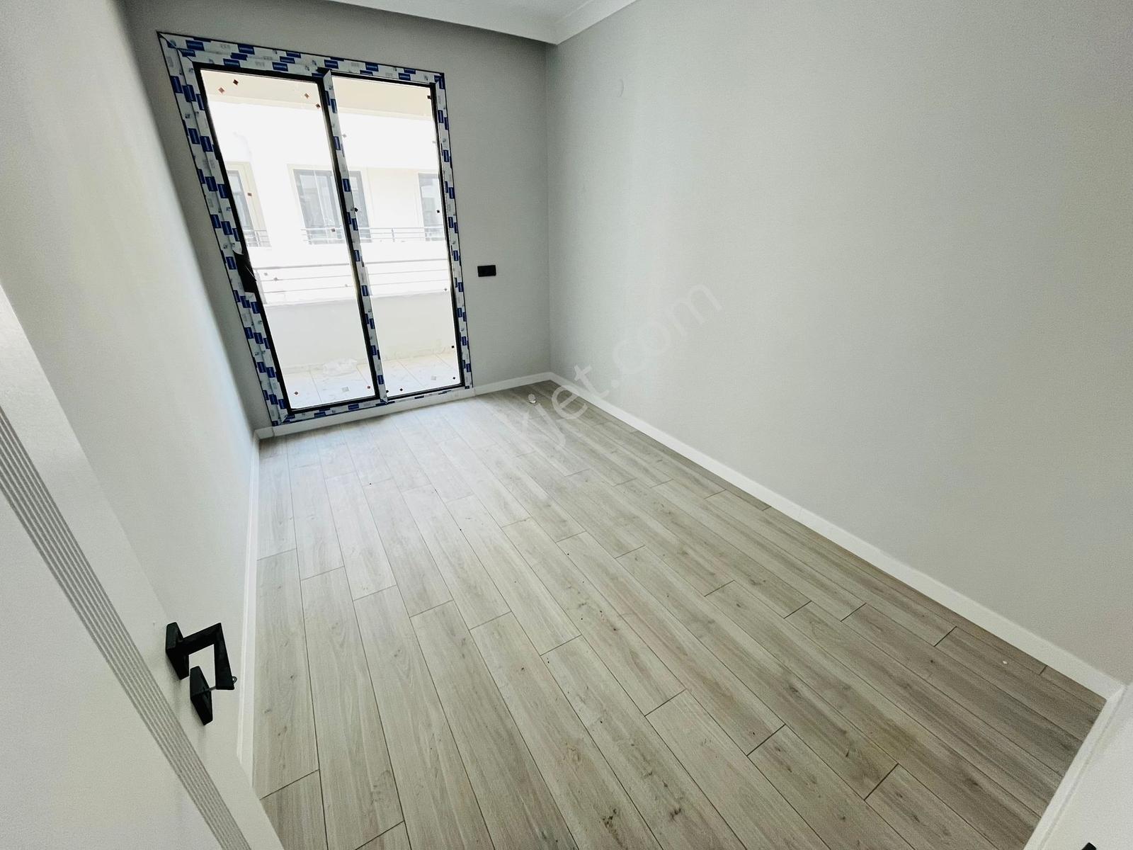 Gömeç Çarşı Merkezinde Lüx 2+1 Açık Mutfak Modern Daire - Görsel 2