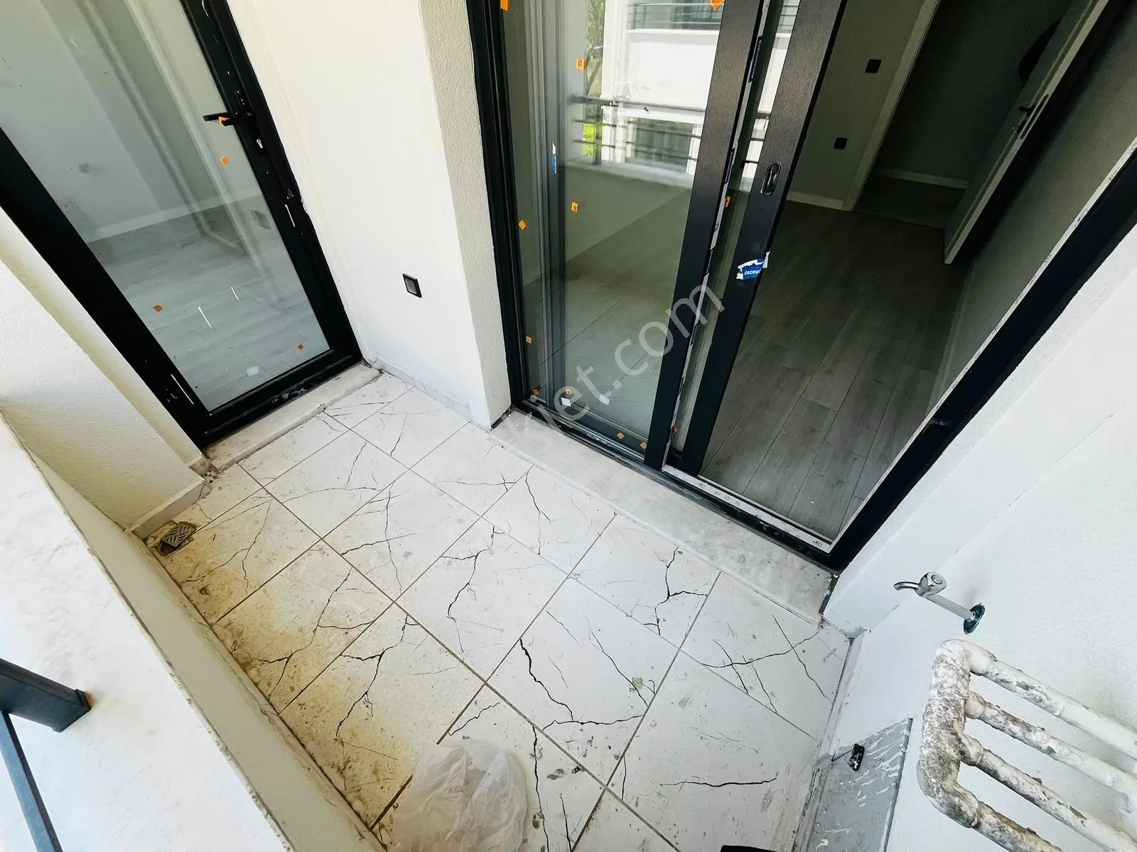 Gömeç Çarşı Merkezinde Lüx 2+1 Açık Mutfak Modern Daire - Görsel 25
