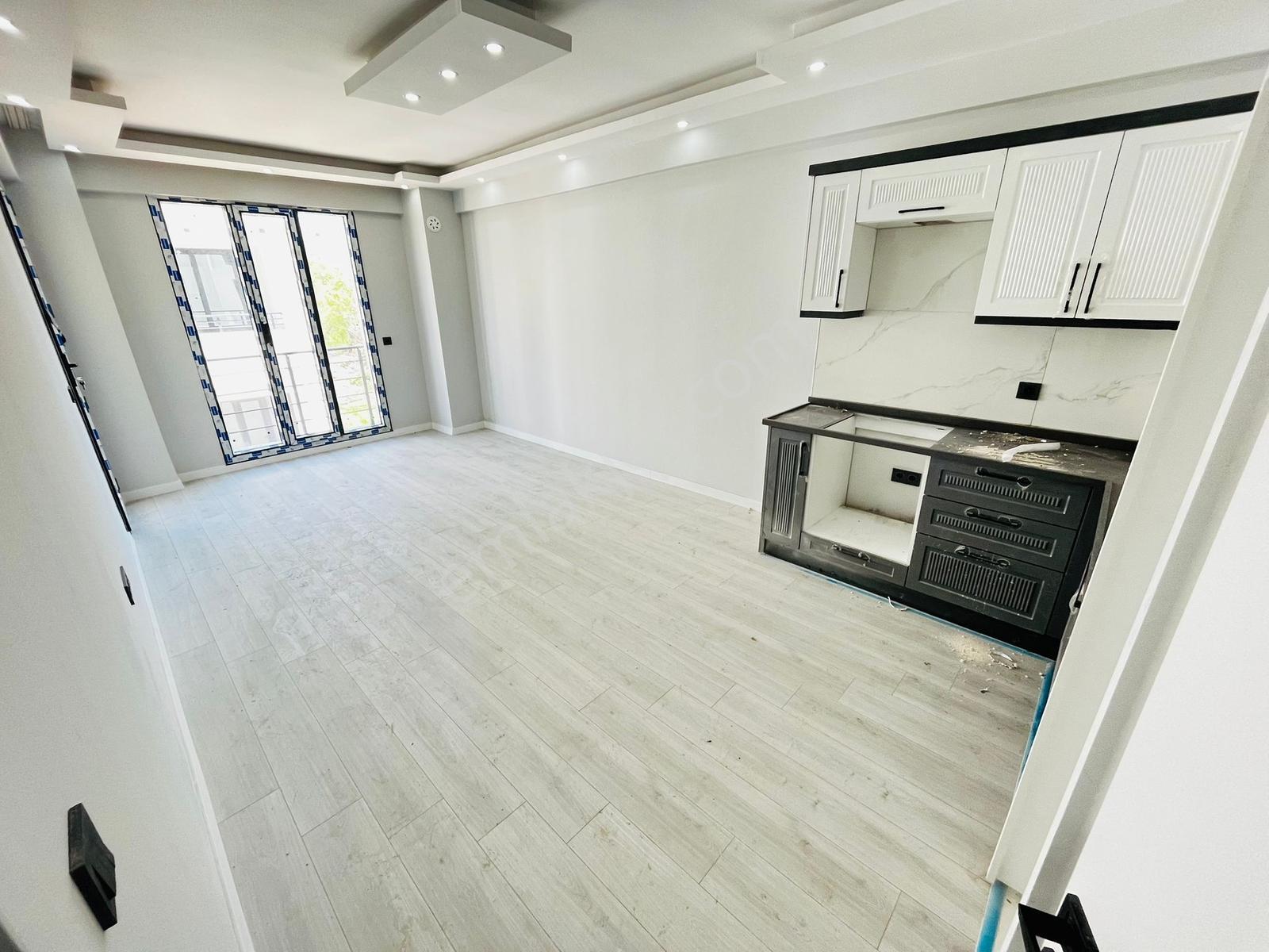 Gömeç Çarşı Merkezinde Lüx 2+1 Açık Mutfak Modern Daire - Görsel 11
