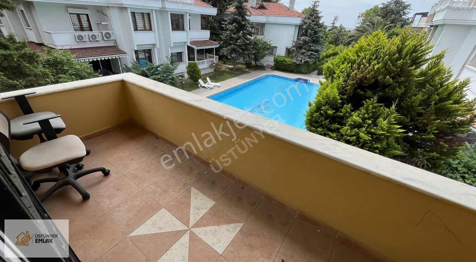 Güzelce Kale Konakları Sitesi'nde Kiralık 5+1 Eşyalı Villa - Görsel 7