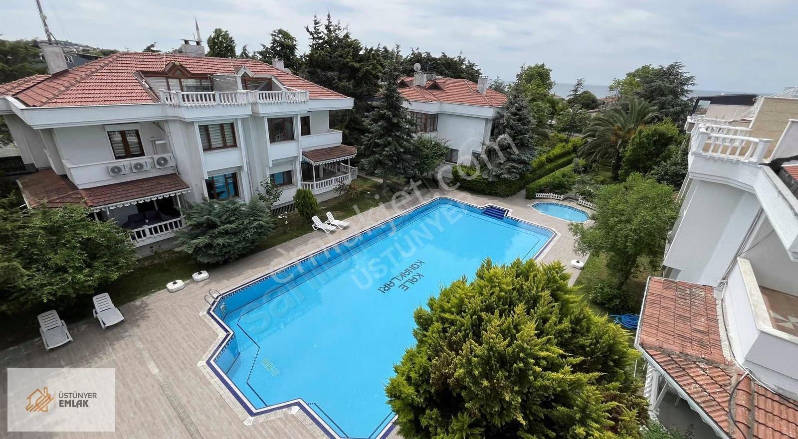 Güzelce Kale Konakları Sitesi'nde Kiralık 5+1 Eşyalı Villa - Görsel 9