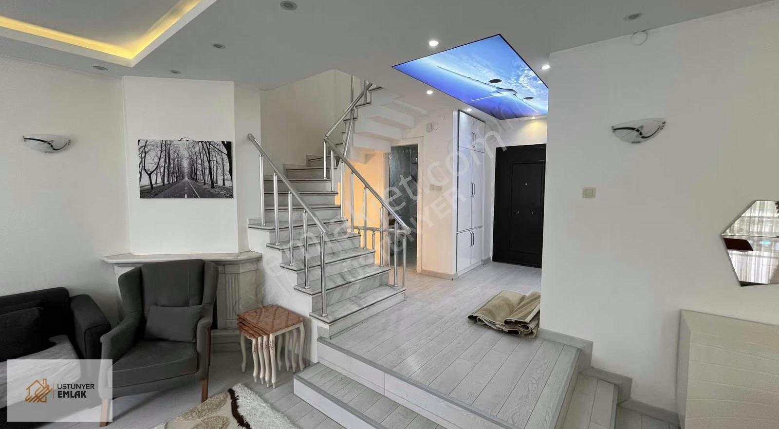 Güzelce Kale Konakları Sitesi'nde Kiralık 5+1 Eşyalı Villa - Görsel 11