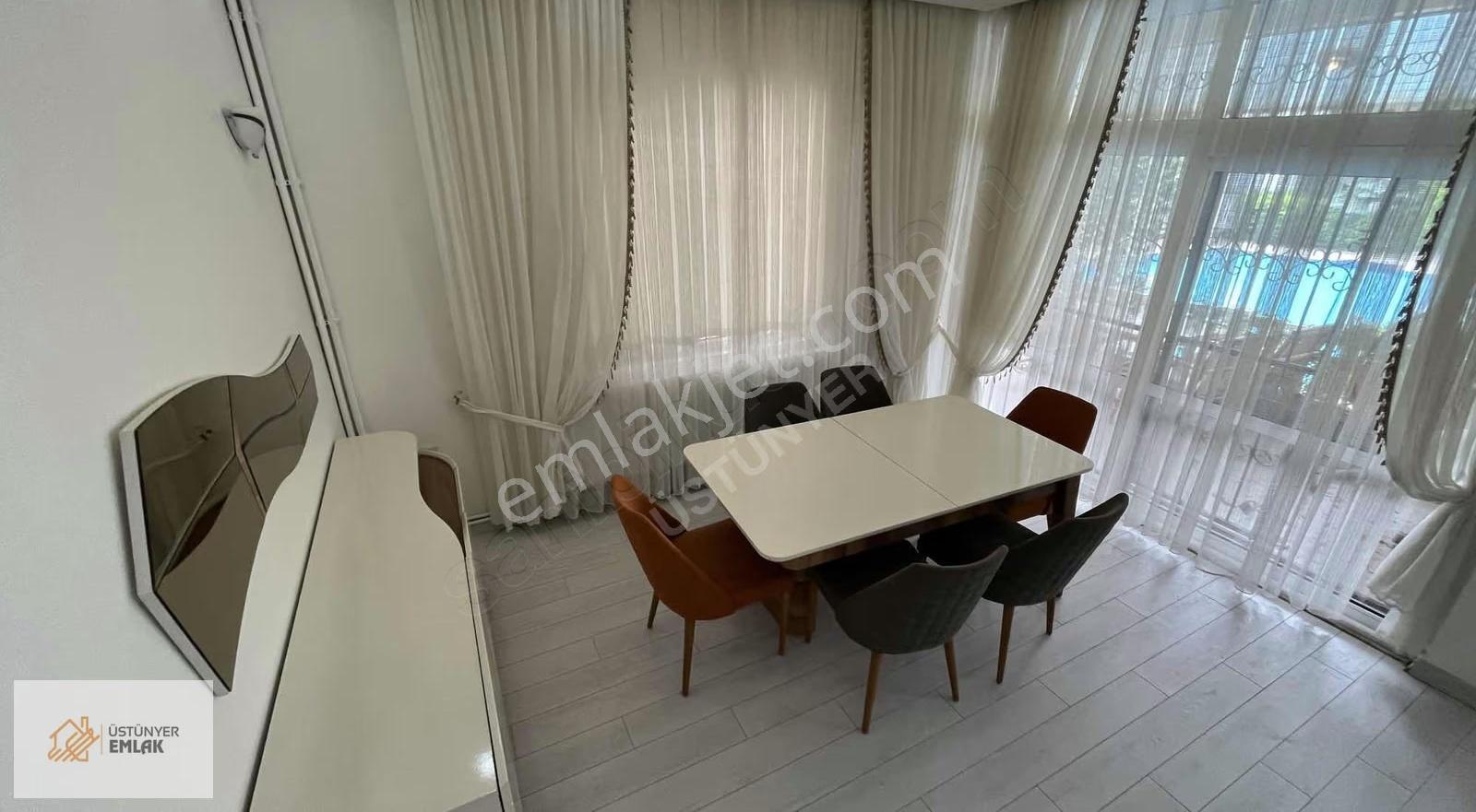 Güzelce Kale Konakları Sitesi'nde Kiralık 5+1 Eşyalı Villa - Görsel 3