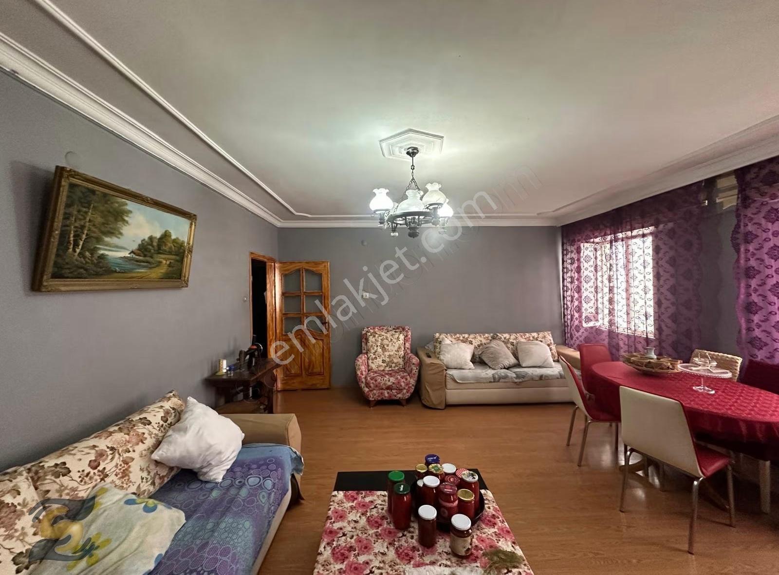 Bağlarbaşın'da Geniş, Açık Cepheli 3+1 Fırsat Dubleks Daire!! - Görsel 27