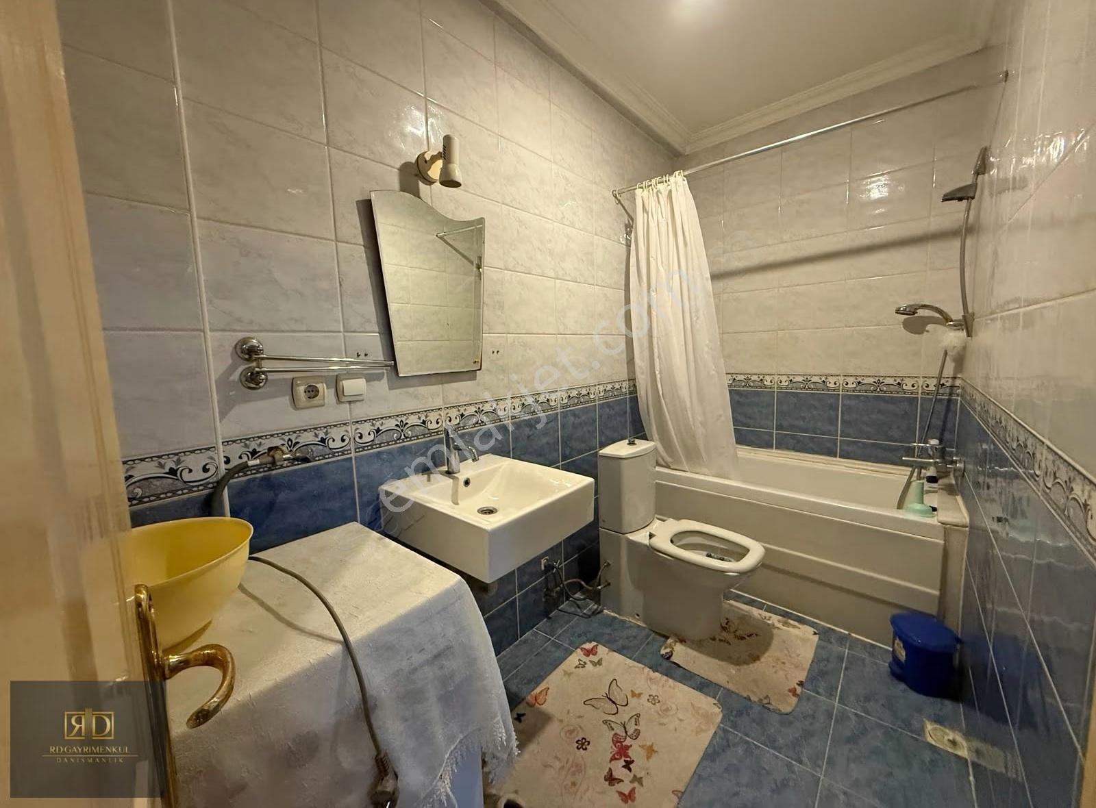 Rd'den Çeliktepede Metroya Yürüme Mesafesinde Ful Eşyalı Daire - Görsel 24