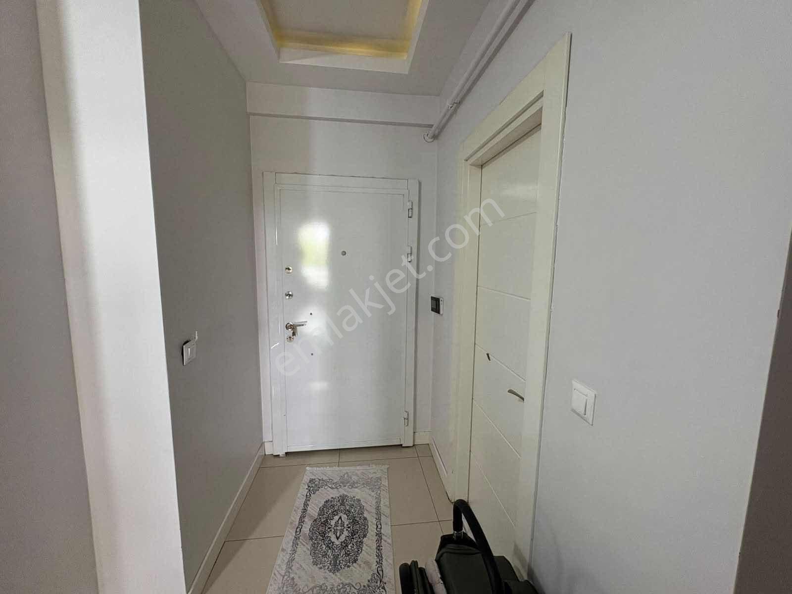 Bağcılar Bölgesi Araç Muayene Karşısı Fırsat 3+1 Daire - Görsel 3