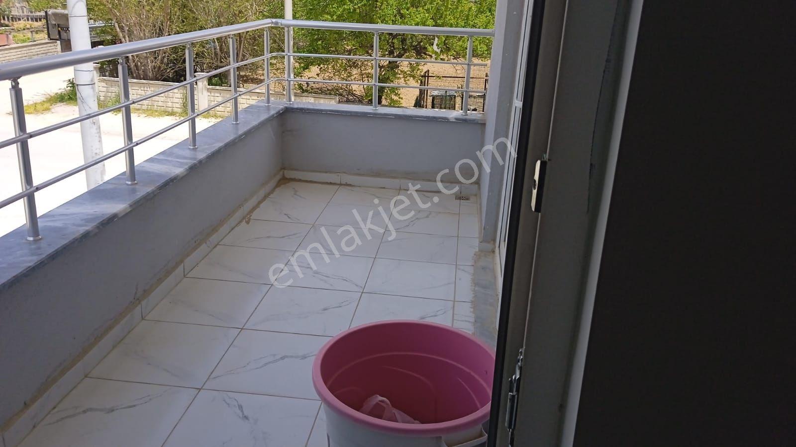 Konya Ilgında Kiralık 2+1 Arakat Yeni Daire - Görsel 5