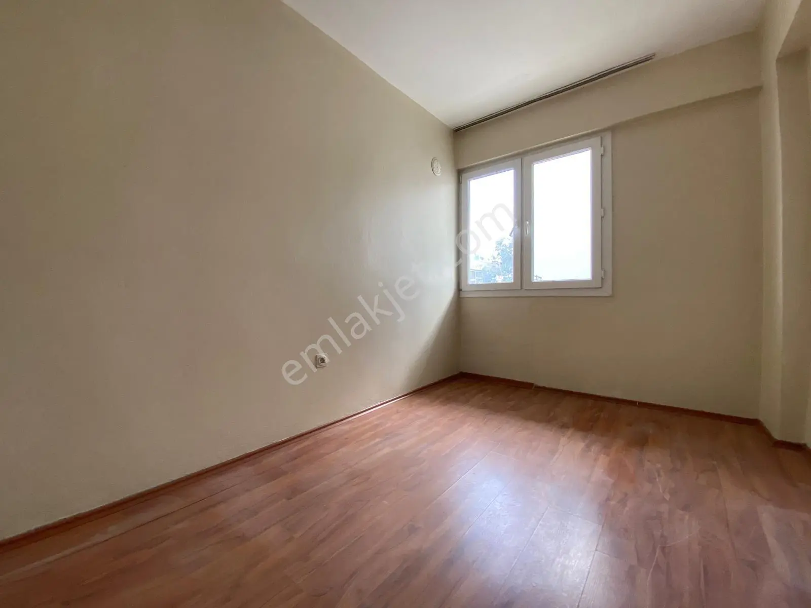 Güzelyalıda Merkezi Konum 40 Sokakta Ara Kat 2+1 Kiralık Daire - Görsel 5