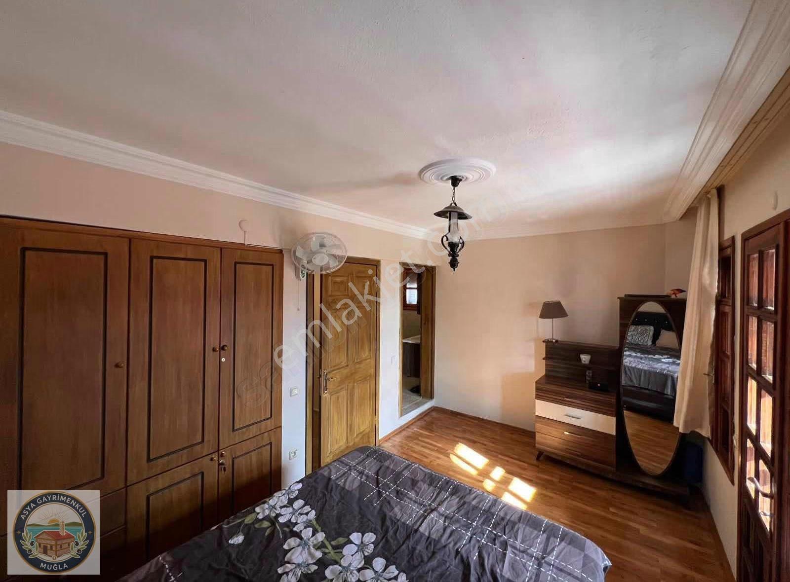 Akyaka'da Panoramik Deniz Manzaralı, Lüks Tripleks Villa - Görsel 28
