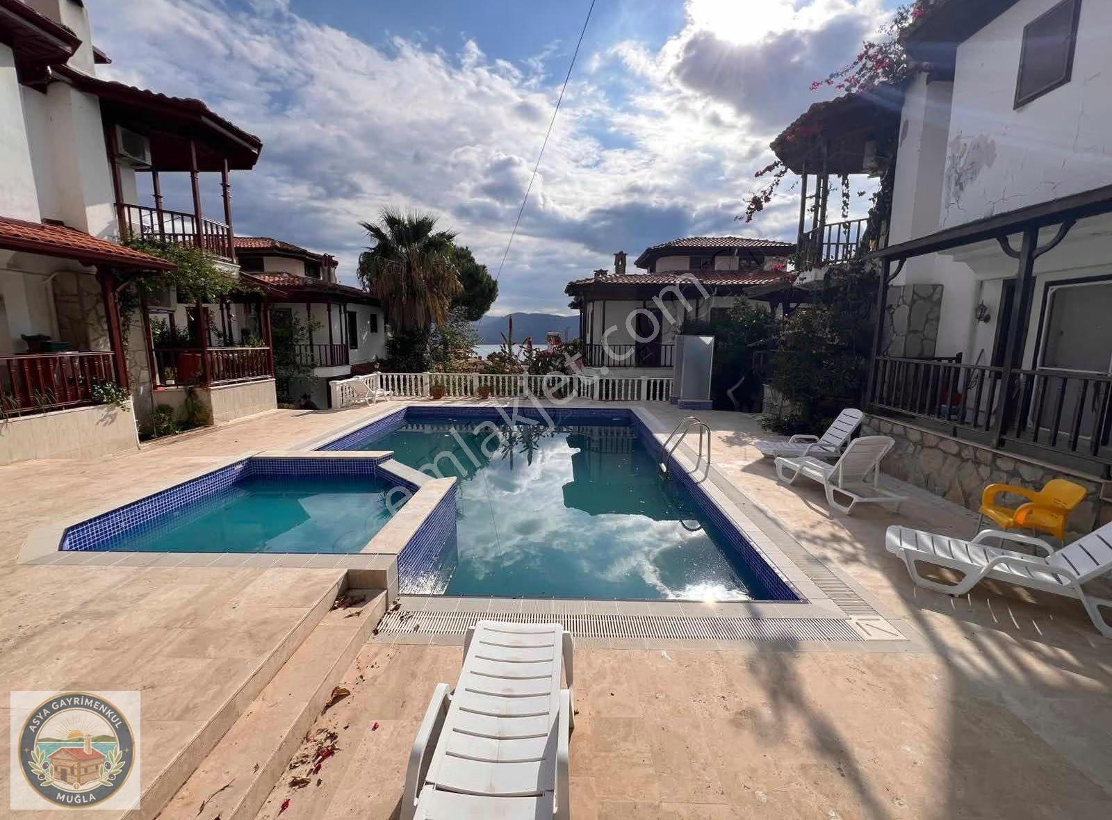 Akyaka'da Panoramik Deniz Manzaralı, Lüks Tripleks Villa - Görsel 19