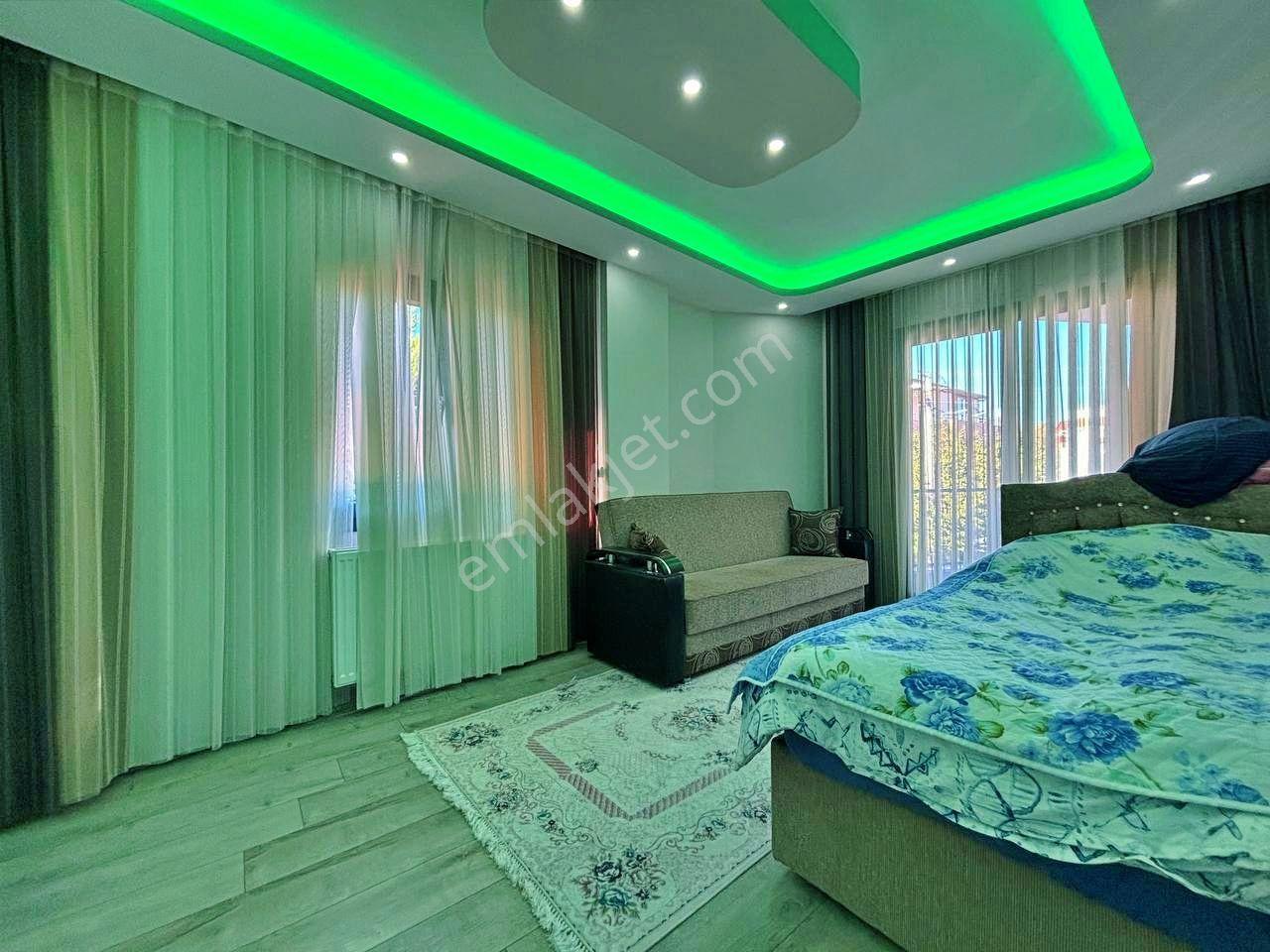 Uytun'dan Burhaniye Öğretmenler Mahallesinde 4+1 Satılık Villa - Görsel 28