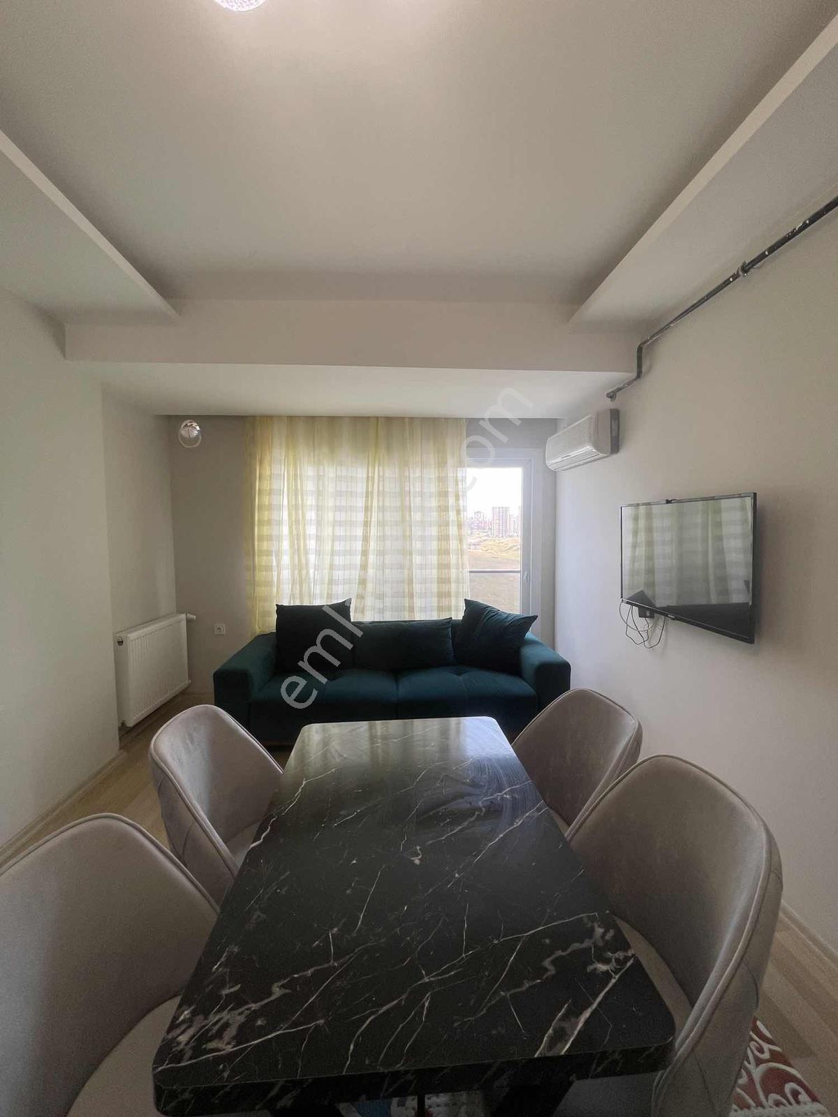 Stadyum Bulvarı Uzerı Guvenlıklı Lux Sıtede Esyalı Balkonlu 1+1 - Görsel 9