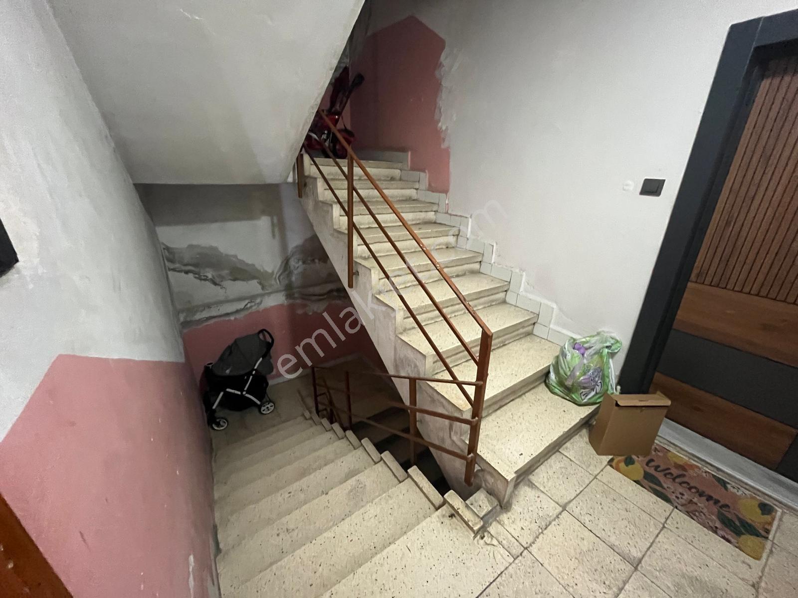 Trabzon Pazarkapı'da Kiralık 2+1 Daire - Görsel 19